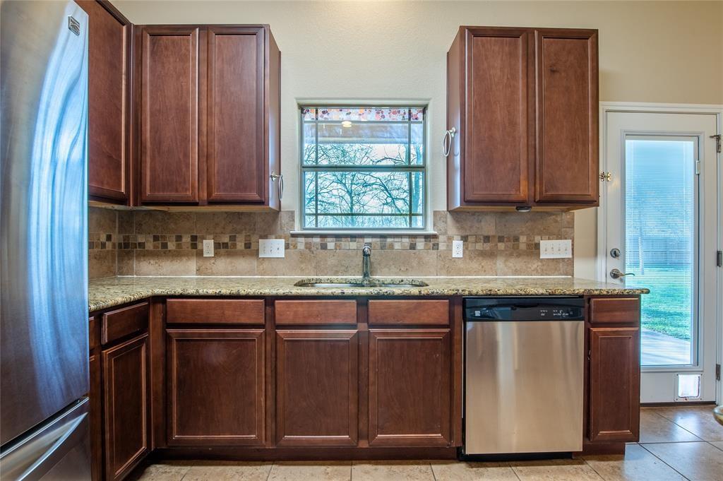 212 Waikakaaua Dr, Bastrop, TX 78602