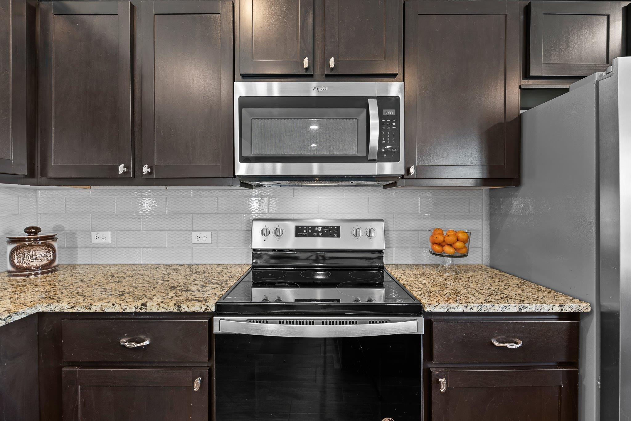 704 Coltrane Dr, Pflugerville, TX 78660