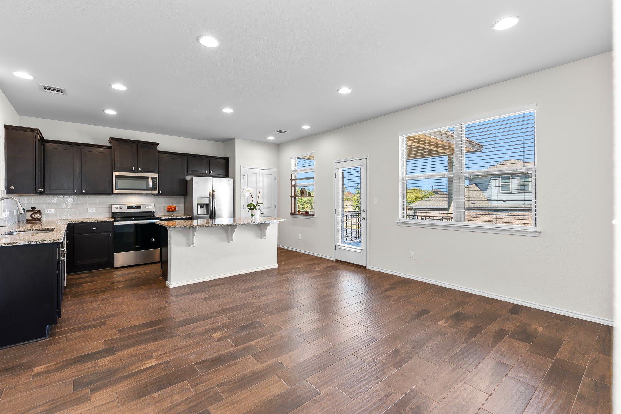 704 Coltrane Dr, Pflugerville, TX 78660