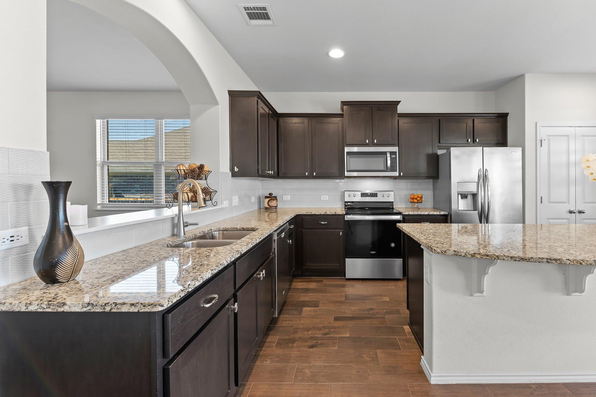 704 Coltrane Dr, Pflugerville, TX 78660