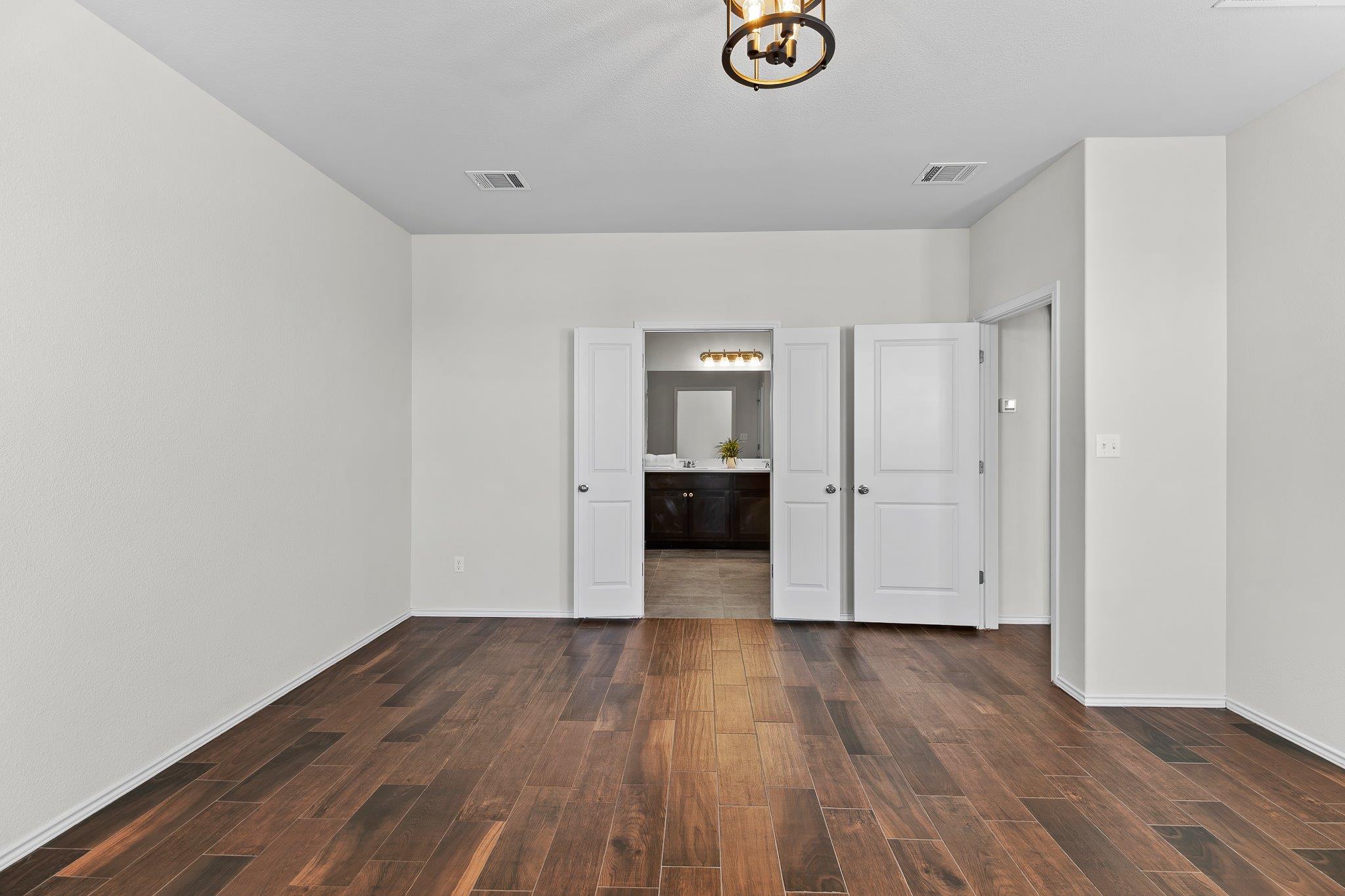 704 Coltrane Dr, Pflugerville, TX 78660