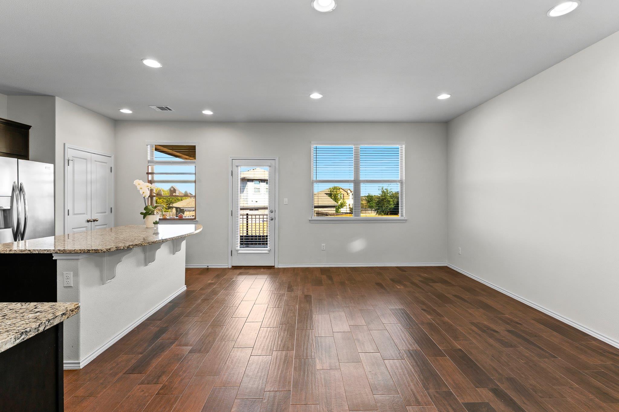 704 Coltrane Dr, Pflugerville, TX 78660