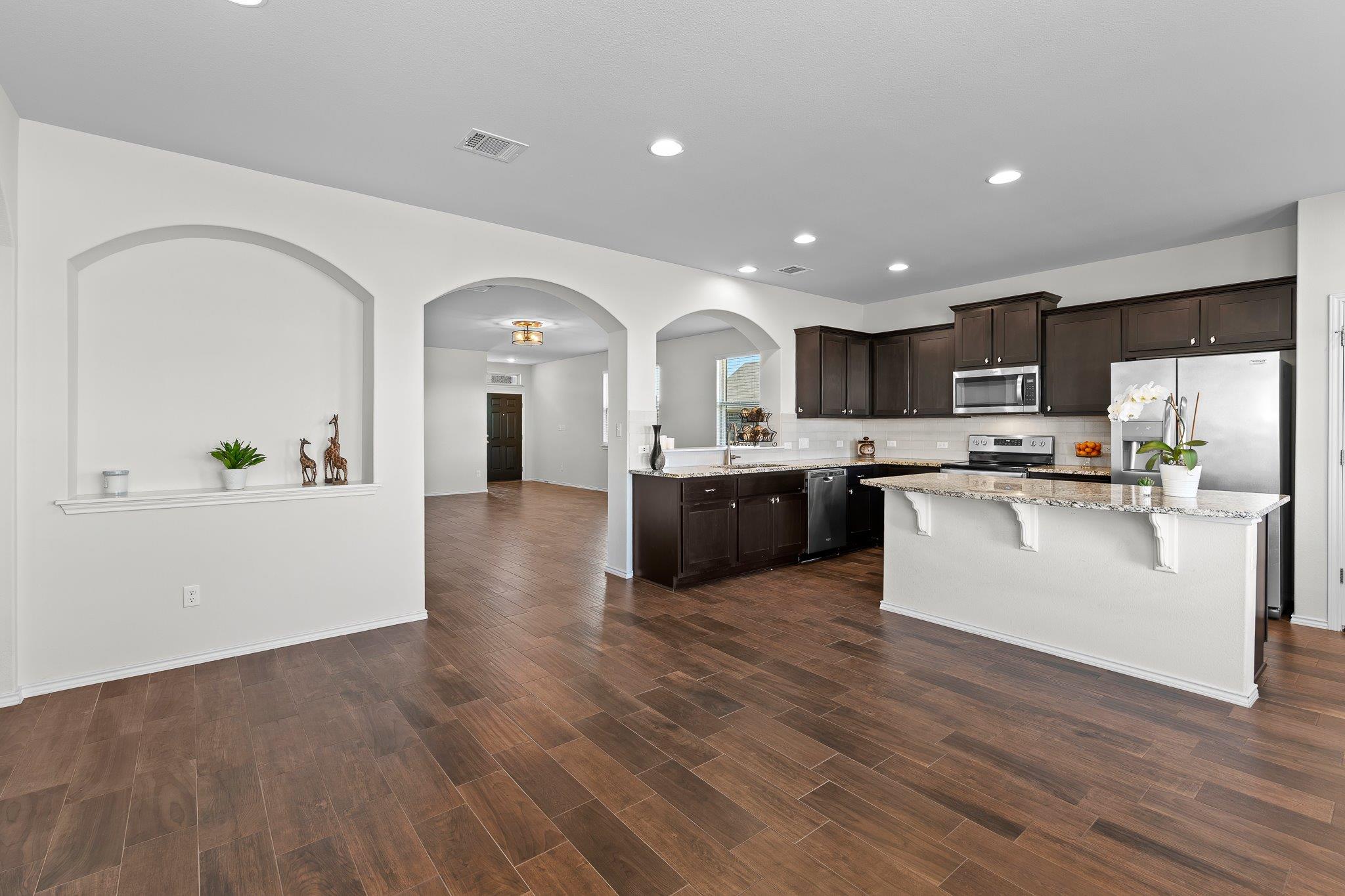 704 Coltrane Dr, Pflugerville, TX 78660