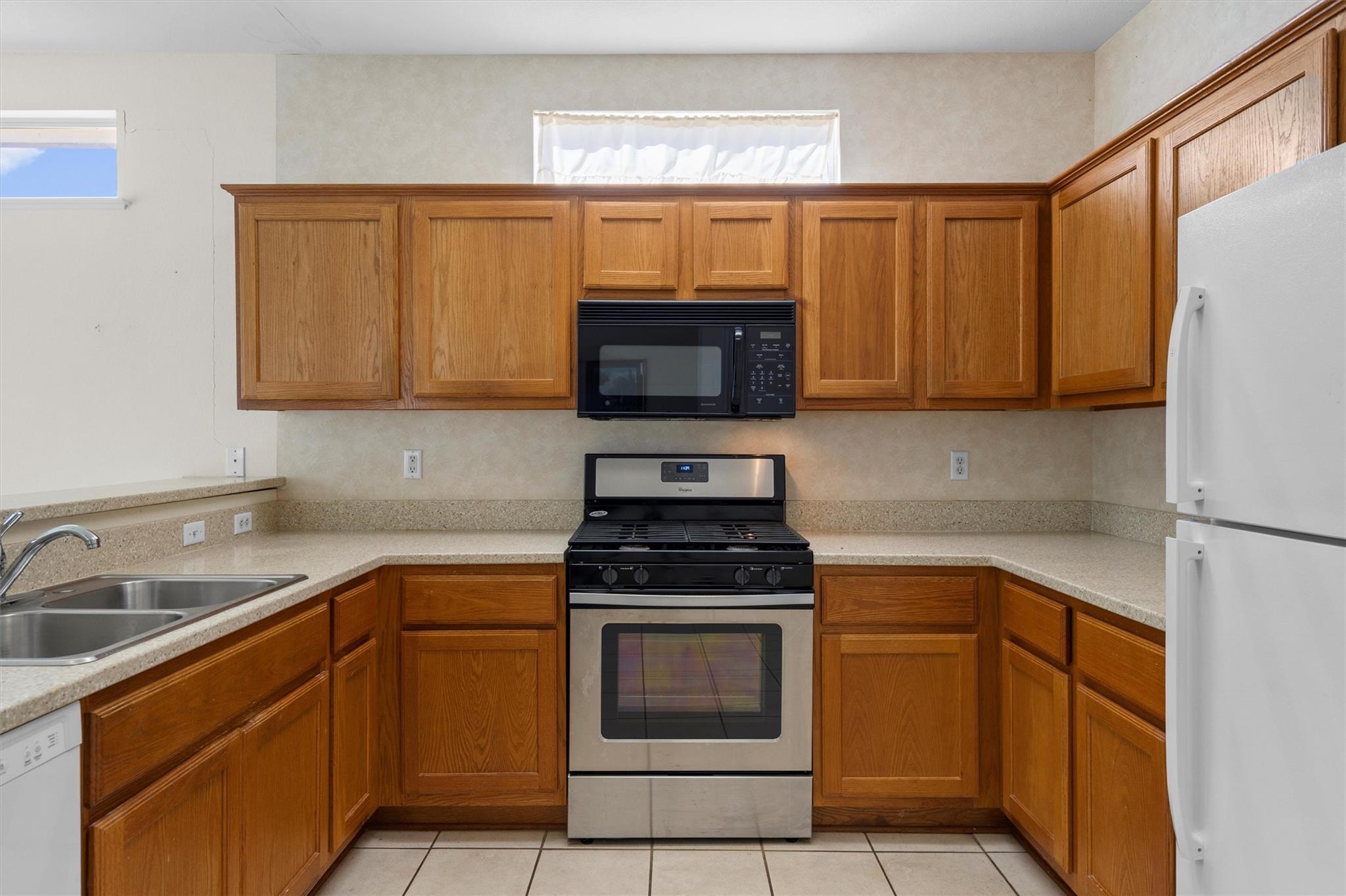 116 Larkspur Ln, Georgetown, TX 78633