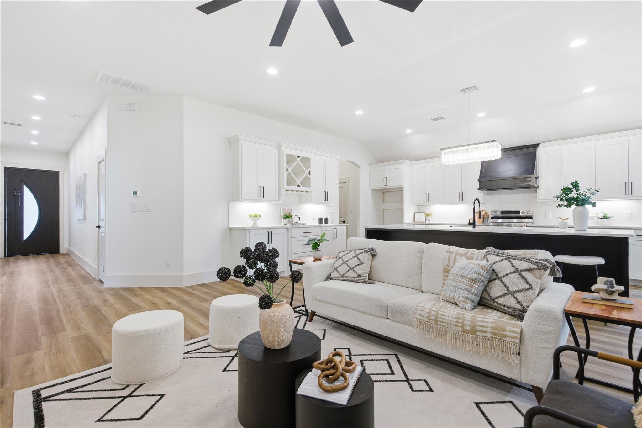 128 E. Pauwela Ln, Bastrop, TX 78602