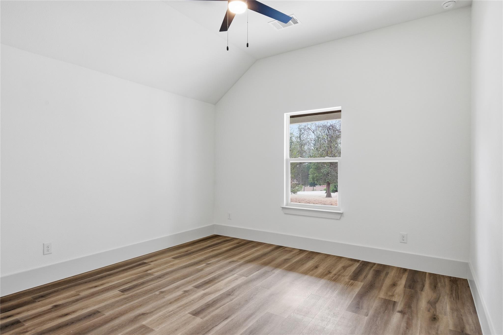 128 E. Pauwela Ln, Bastrop, TX 78602