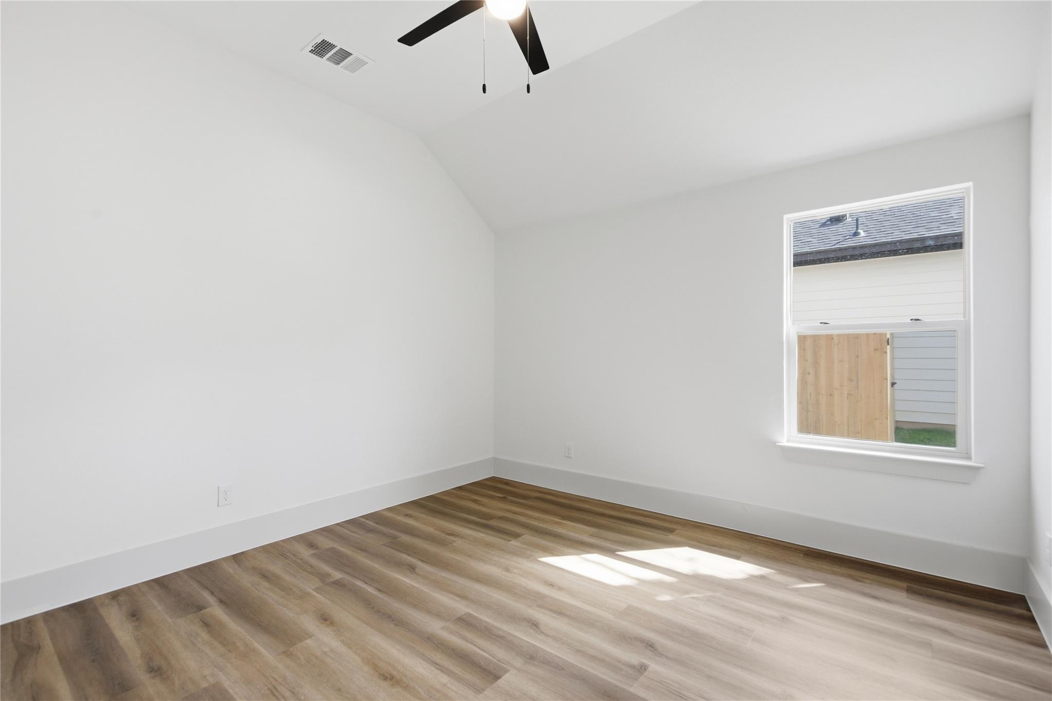 128 E. Pauwela Ln, Bastrop, TX 78602