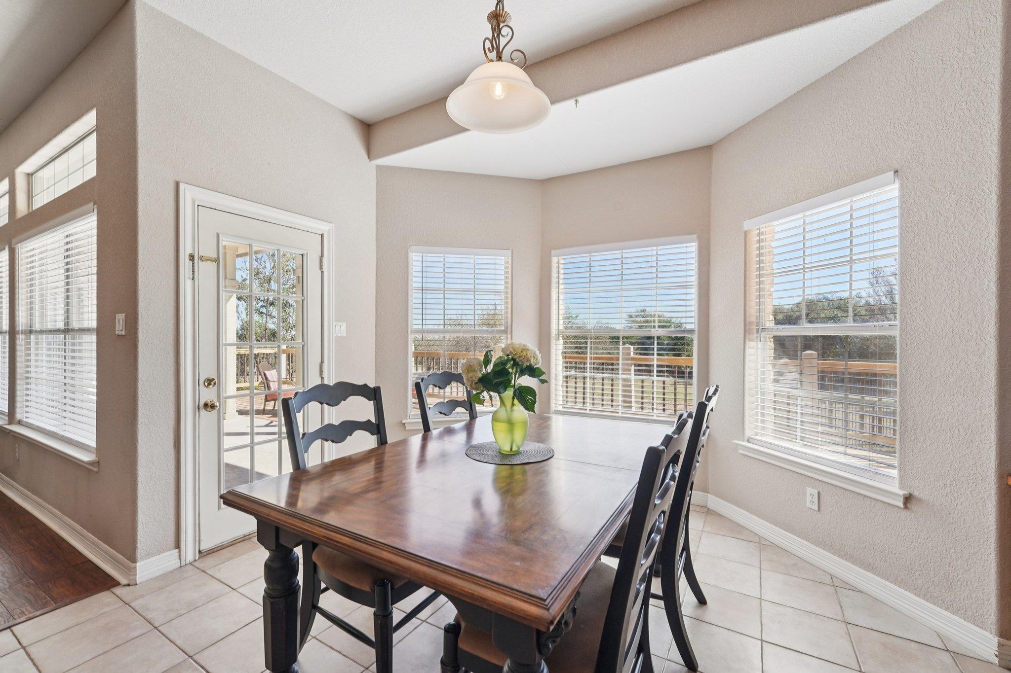 214 Cassidy Dr, Georgetown, TX 78628