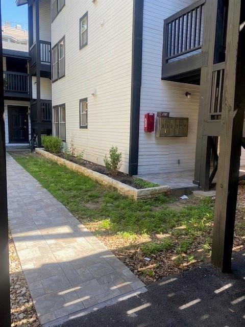 912 W 22 1/2 St # B, Austin, TX 78705