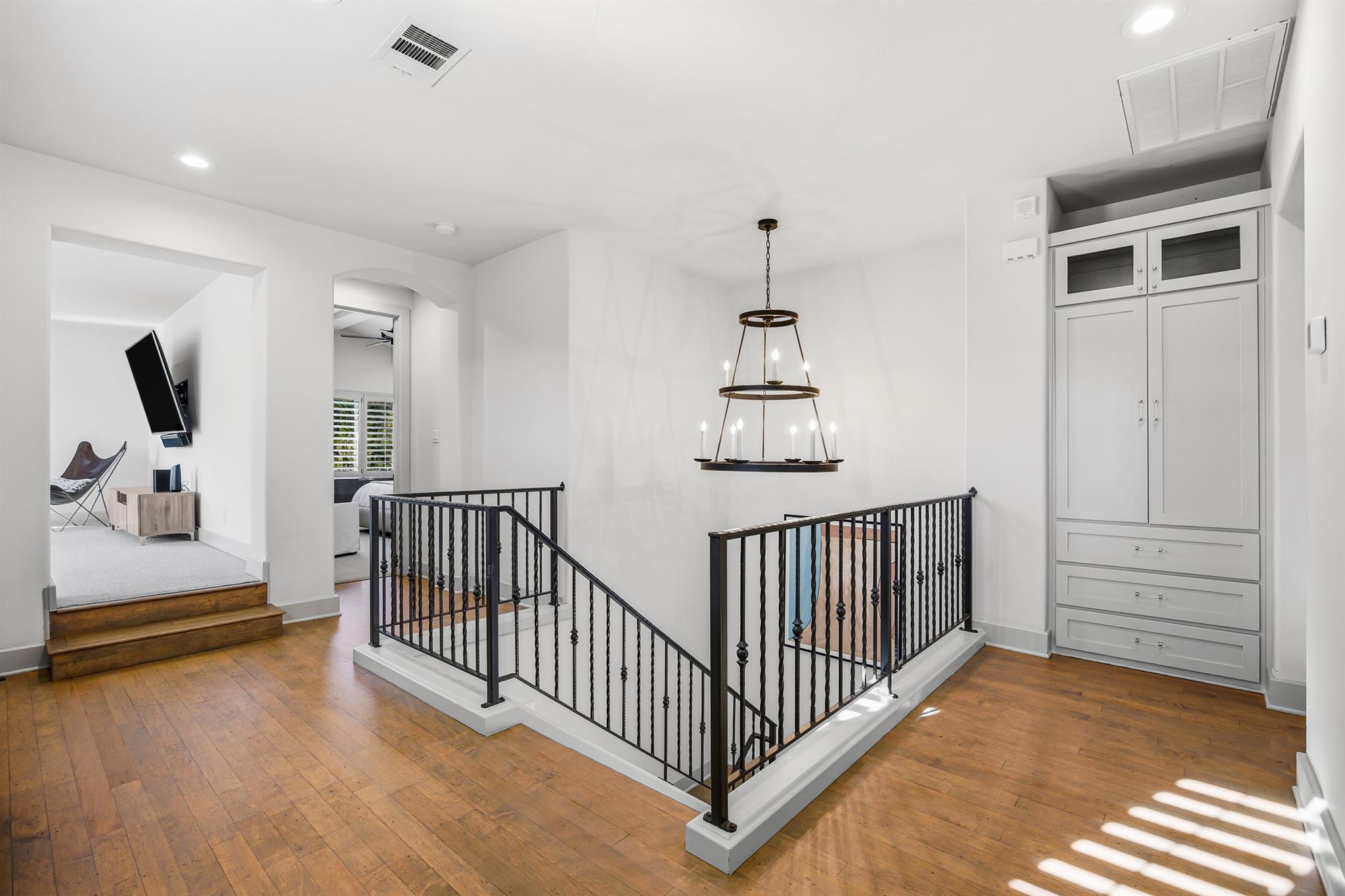 4501 Spanish Oaks Club Blvd # 9, Austin, TX 78738