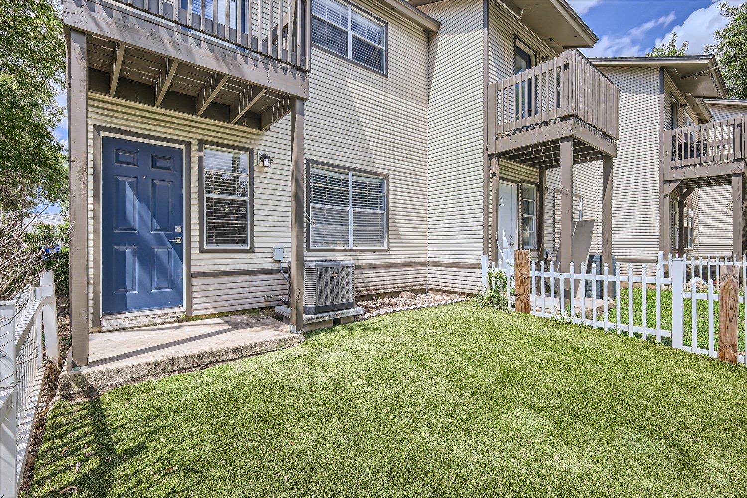 1830 River Crossing Cir # D, Austin, TX 78741