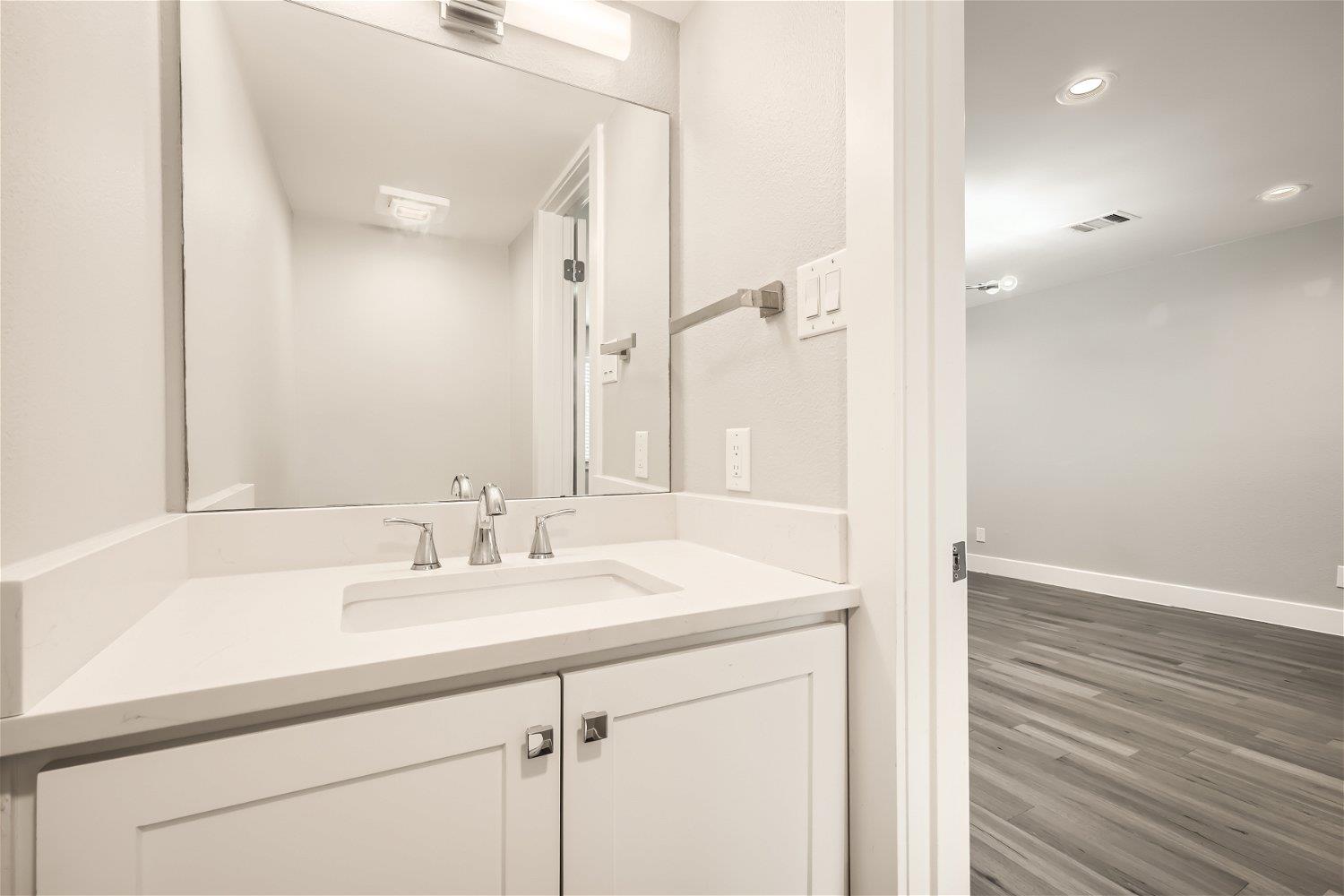 1830 River Crossing Cir # D, Austin, TX 78741