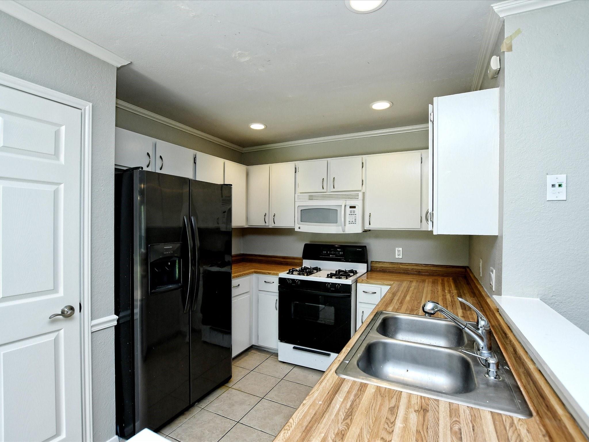 806 Sunny Ln, Cedar Park, TX 78613