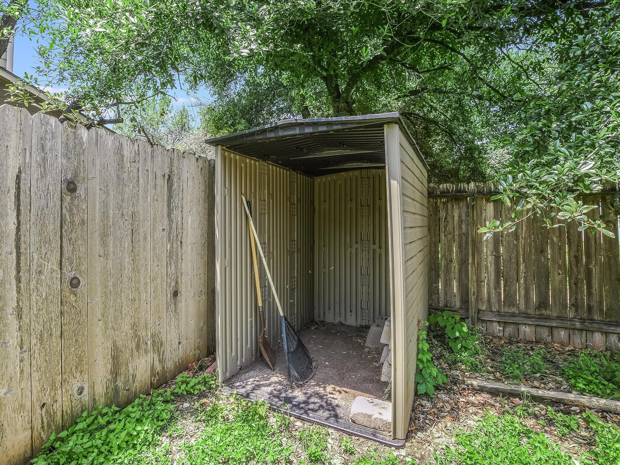 806 Sunny Ln, Cedar Park, TX 78613