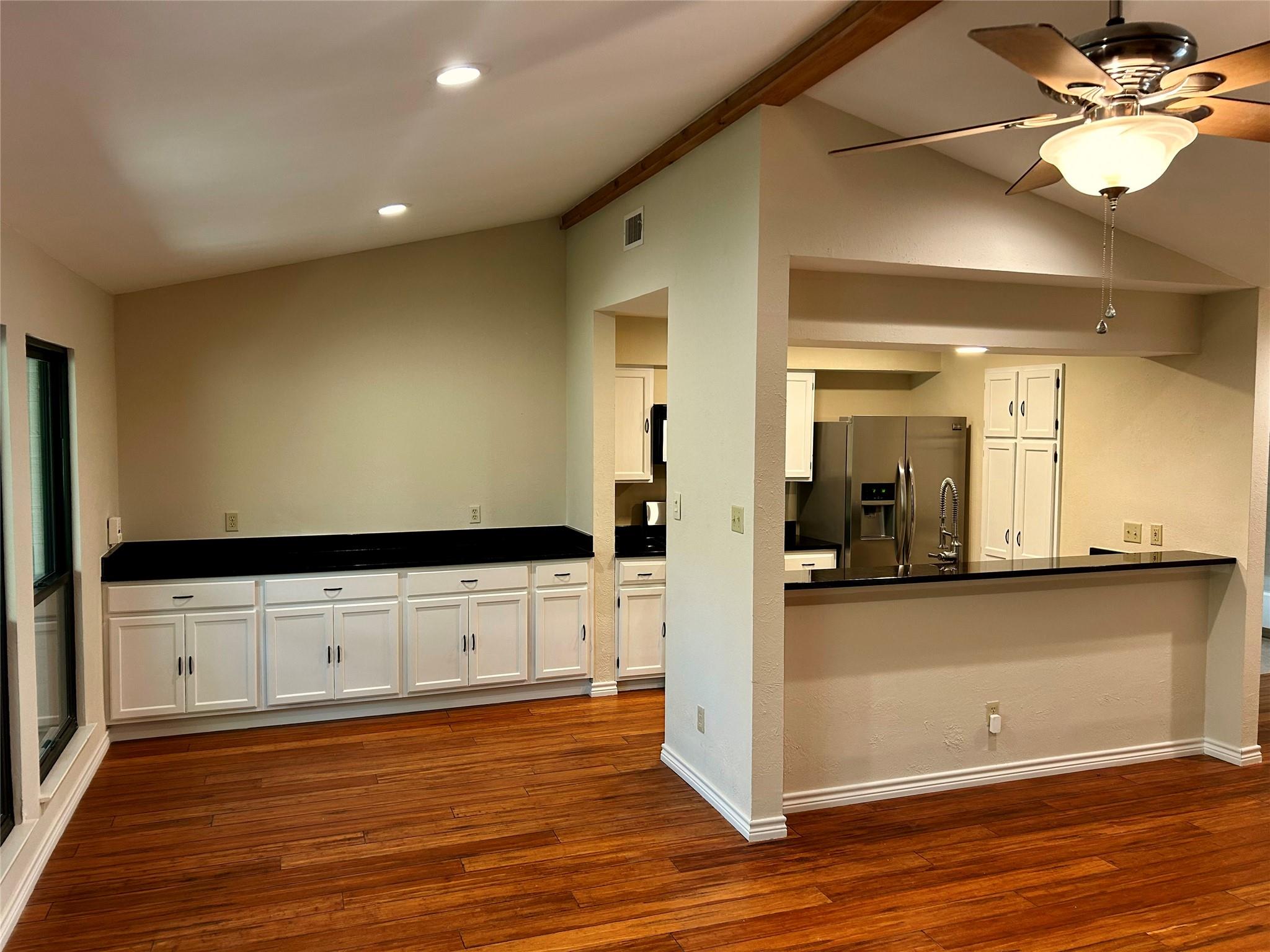 3839 Dry Creek Dr # 233, Austin, TX 78731