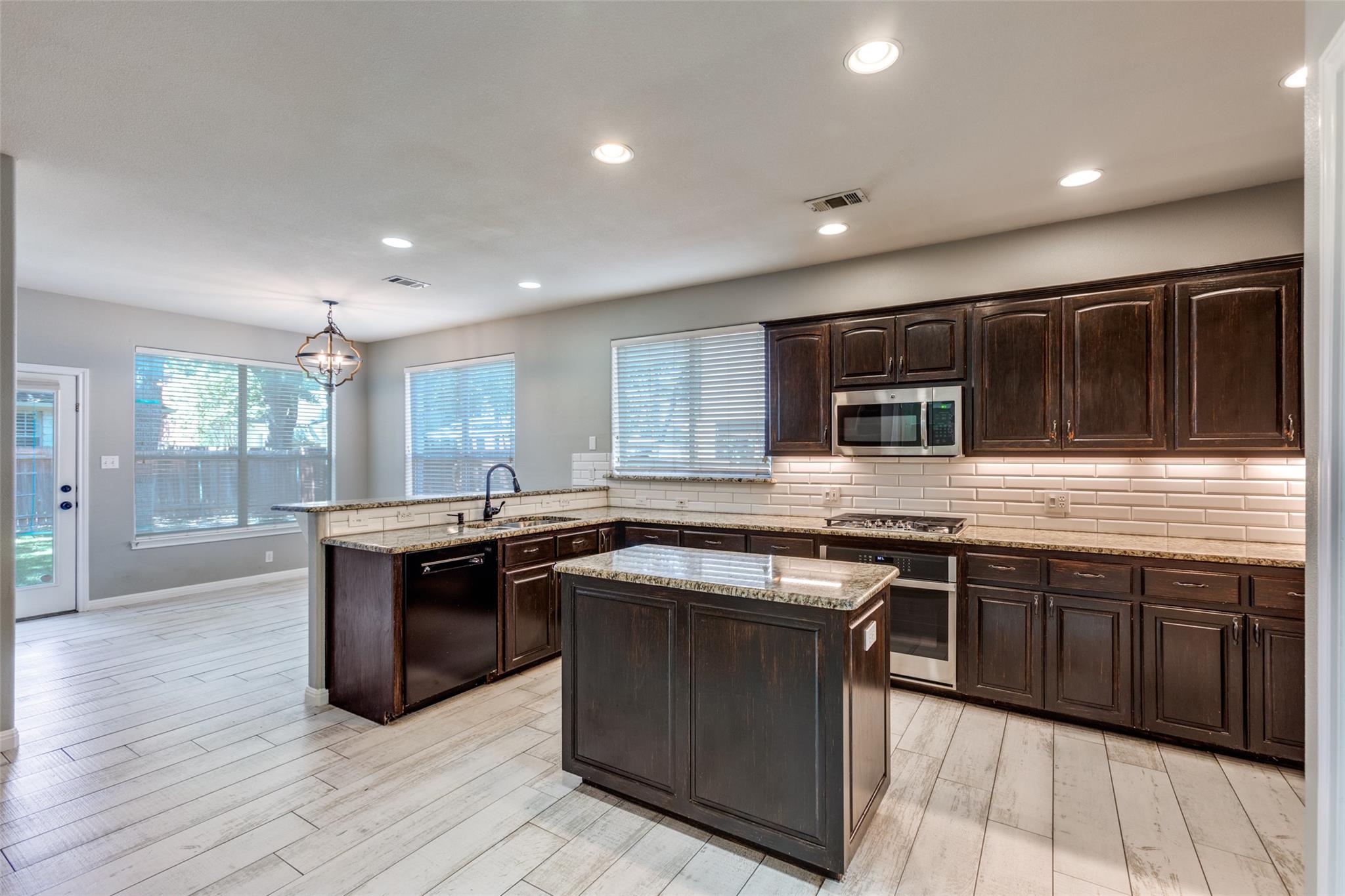 3729 Galena Hills Loop Loop, Round Rock, TX 78681