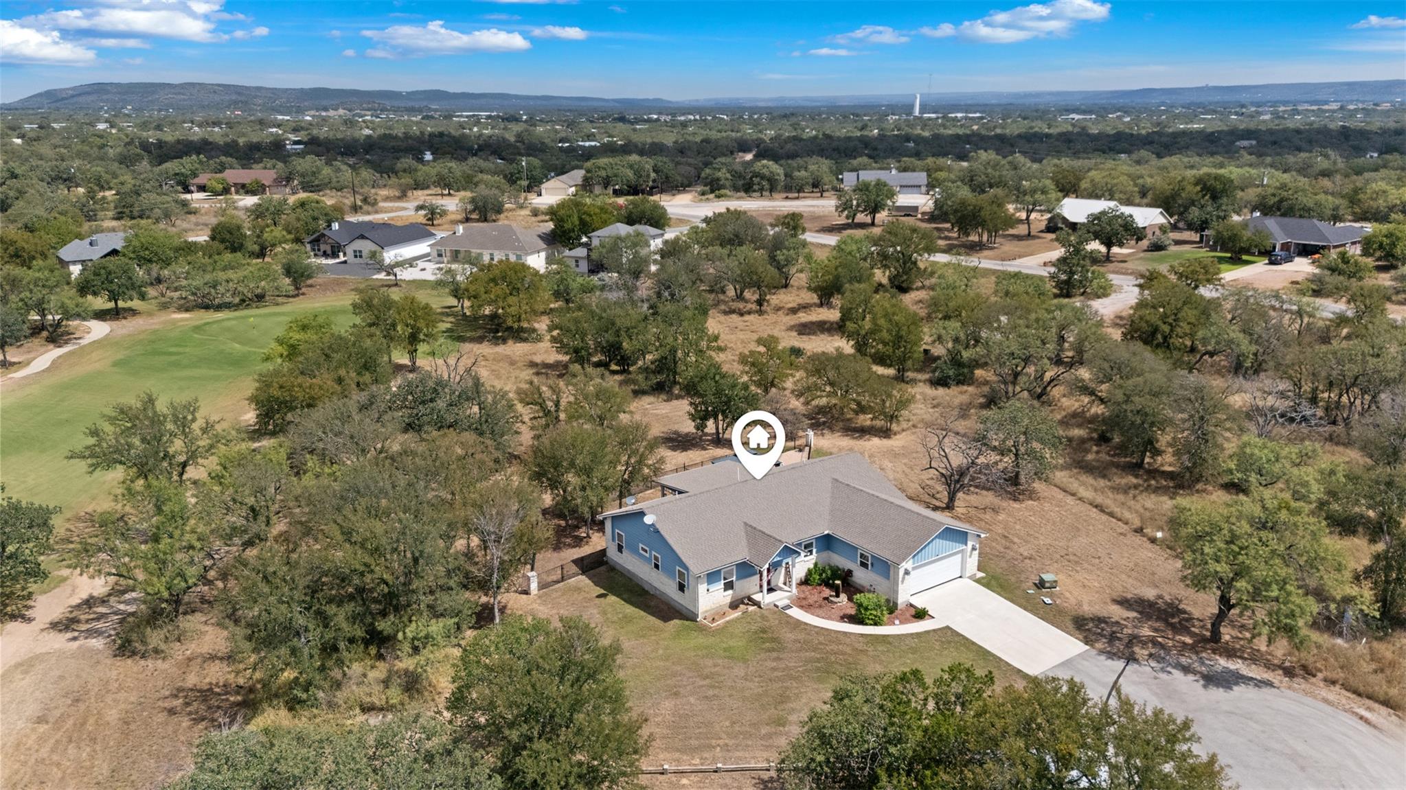 141 Eagle Point Cv, Kingsland, TX 78639