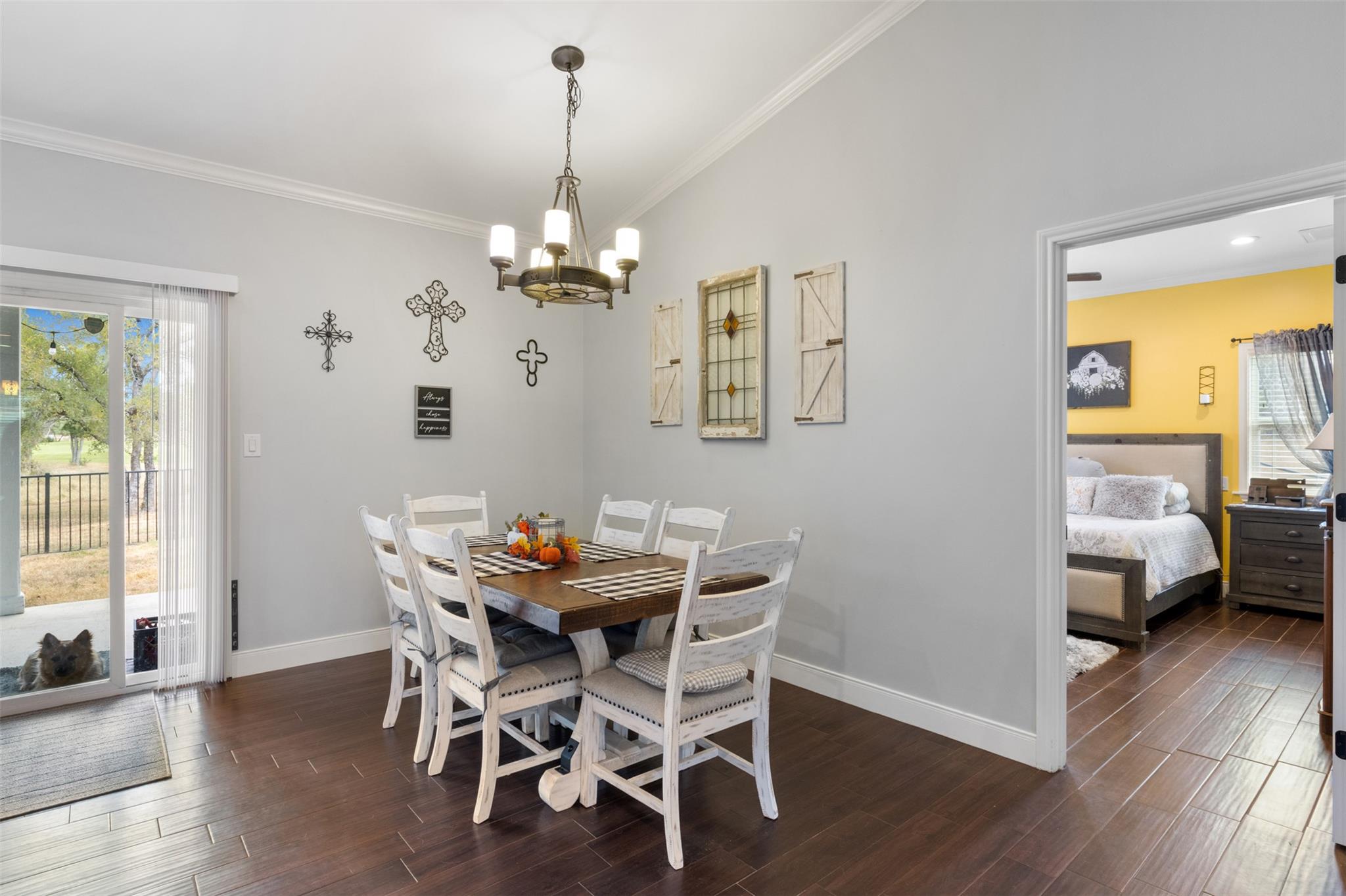 141 Eagle Point Cv, Kingsland, TX 78639