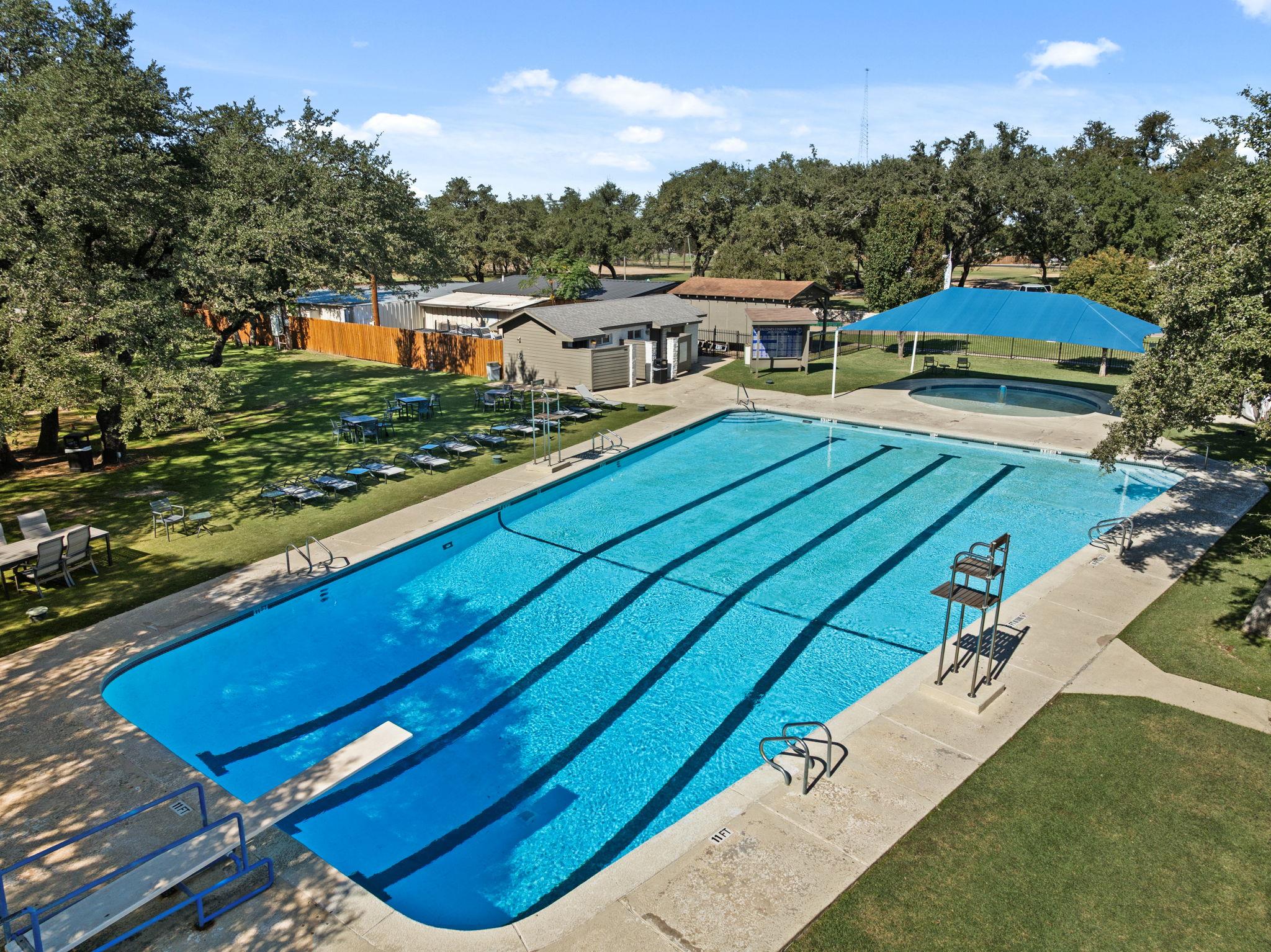 9109 Balcones Club Dr, Austin, TX 78750