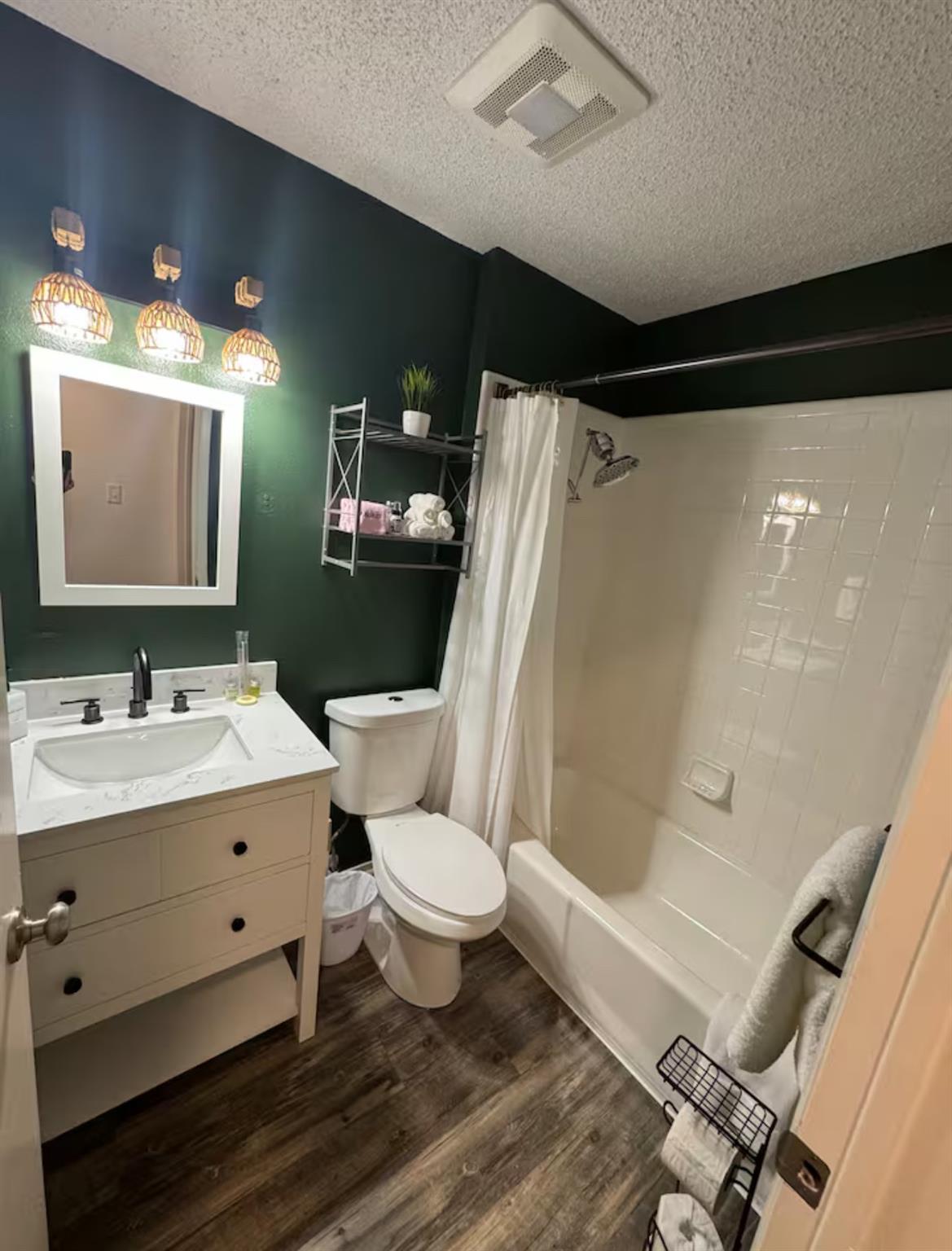 9011 Quail Valley Dr # B, Austin, TX 78758