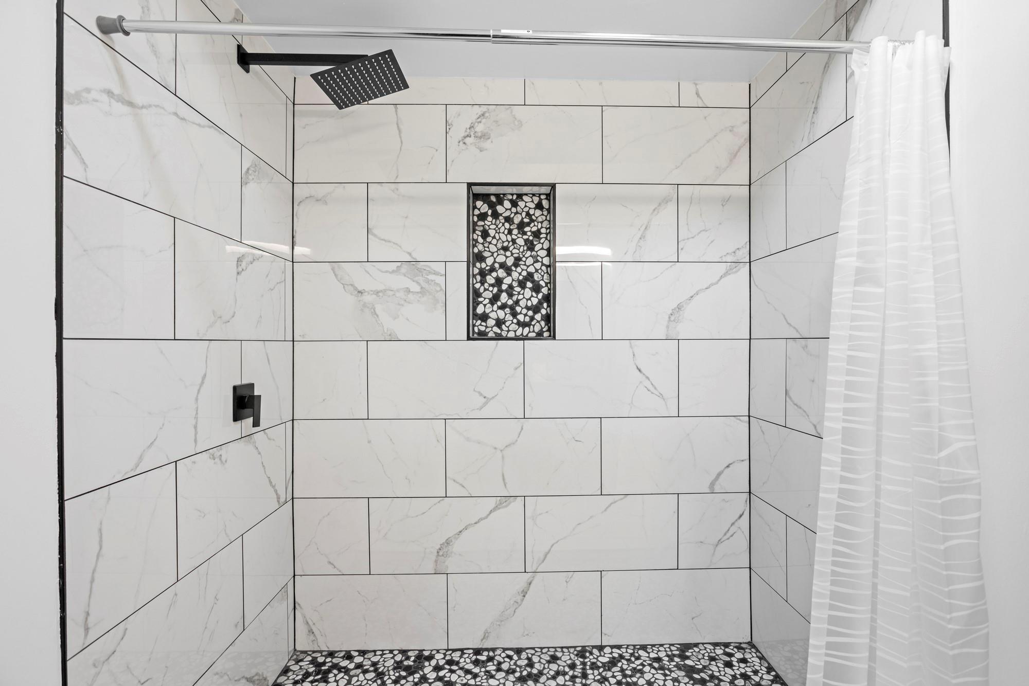 701 Bonita Verde Dr, Leander, TX 78641