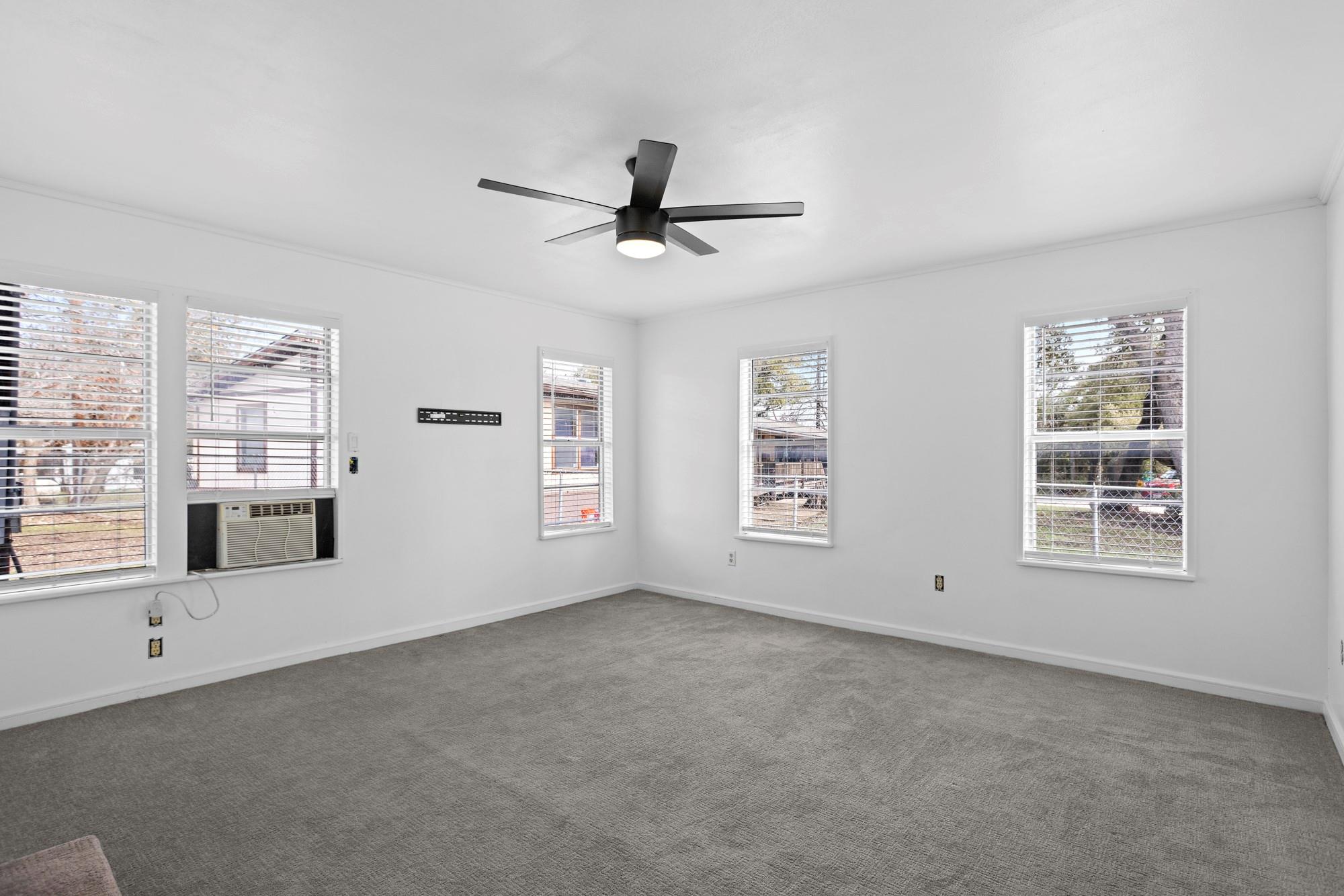 701 Bonita Verde Dr, Leander, TX 78641