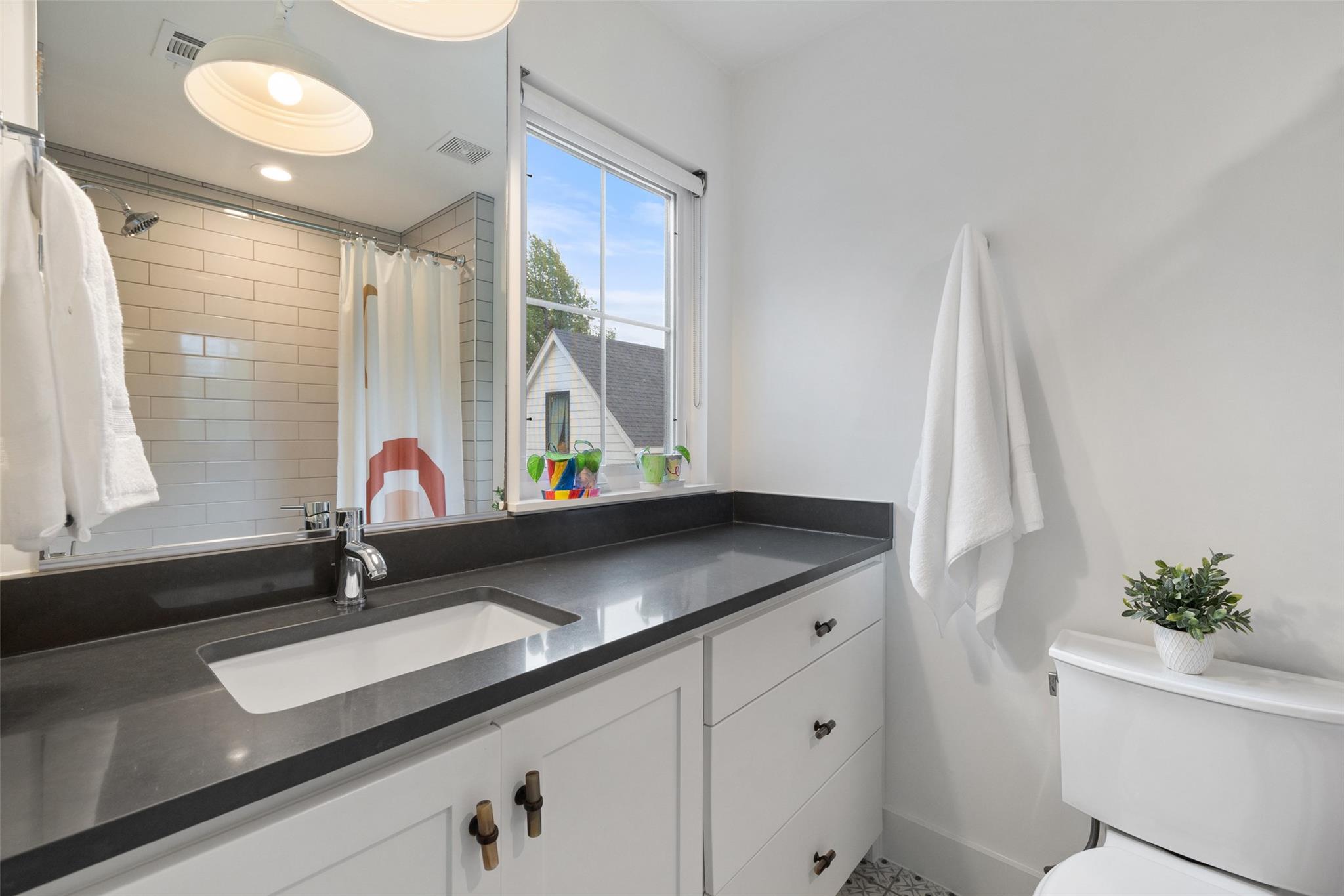 1503 Richcreek Rd # A, Austin, TX 78757