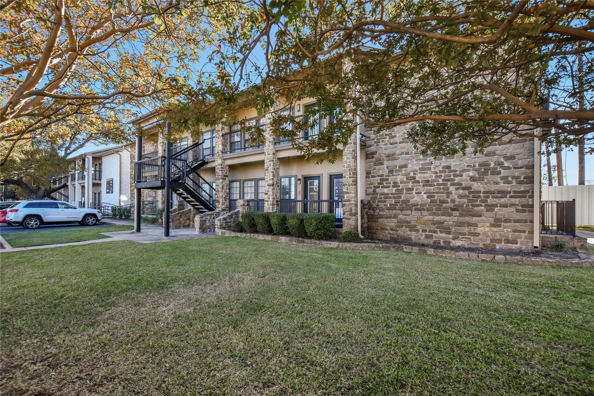 13740 N Highway 183 Dr # J5, Austin, TX 78750