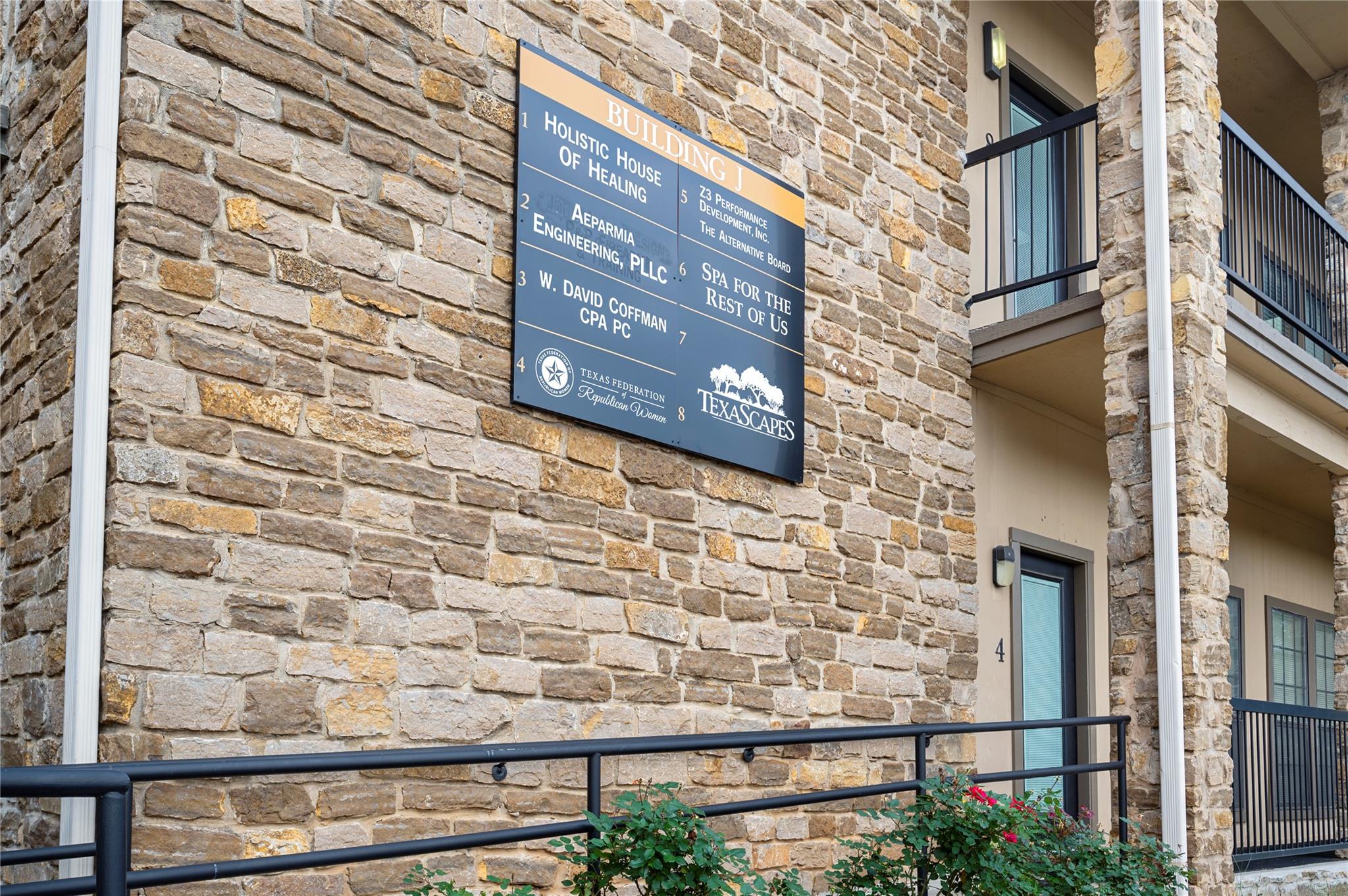 13740 N Highway 183 Dr # J5, Austin, TX 78750