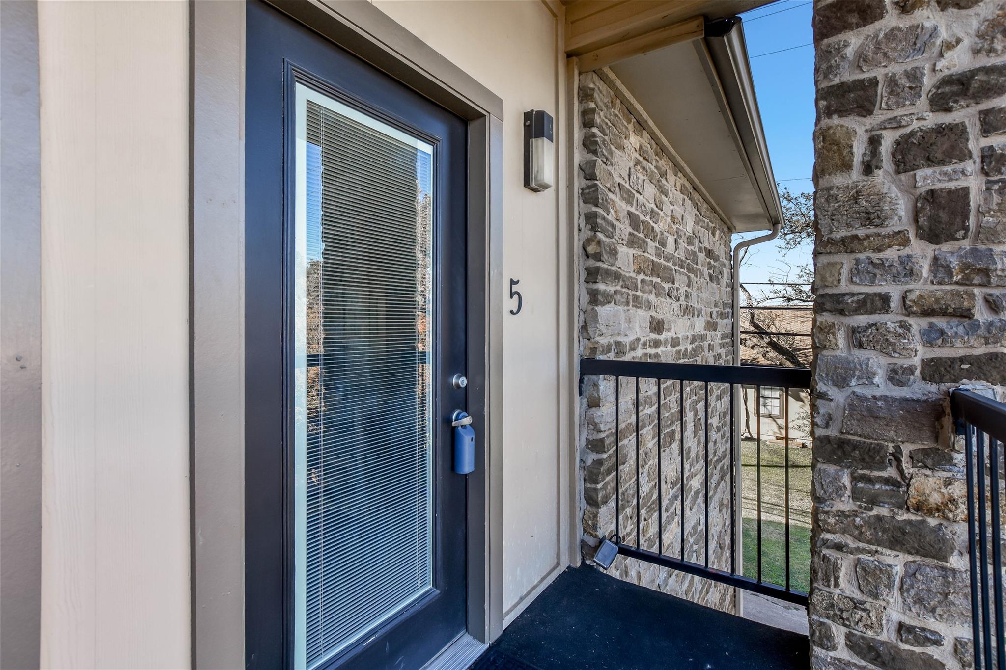 13740 N Highway 183 Dr # J5, Austin, TX 78750