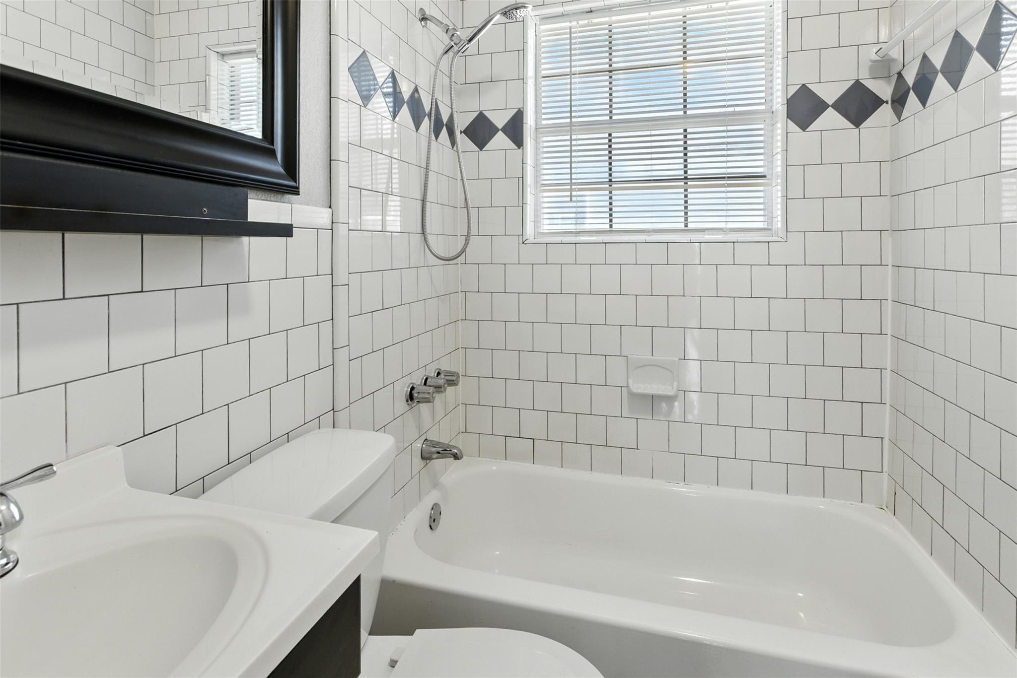 3303 Dalton St, Austin, TX 78745