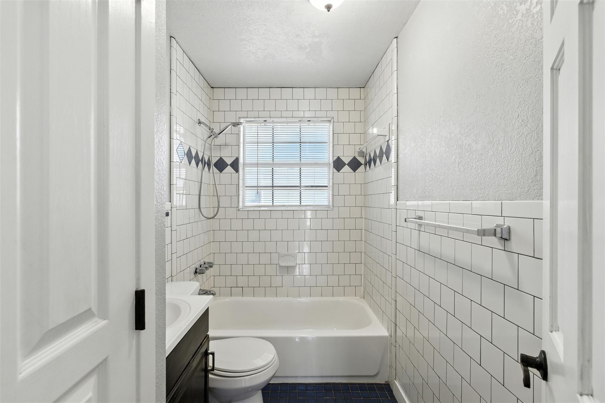 3303 Dalton St, Austin, TX 78745