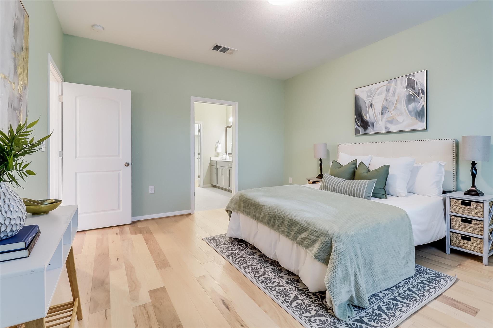 6408 Routenburn St, Austin, TX 78754