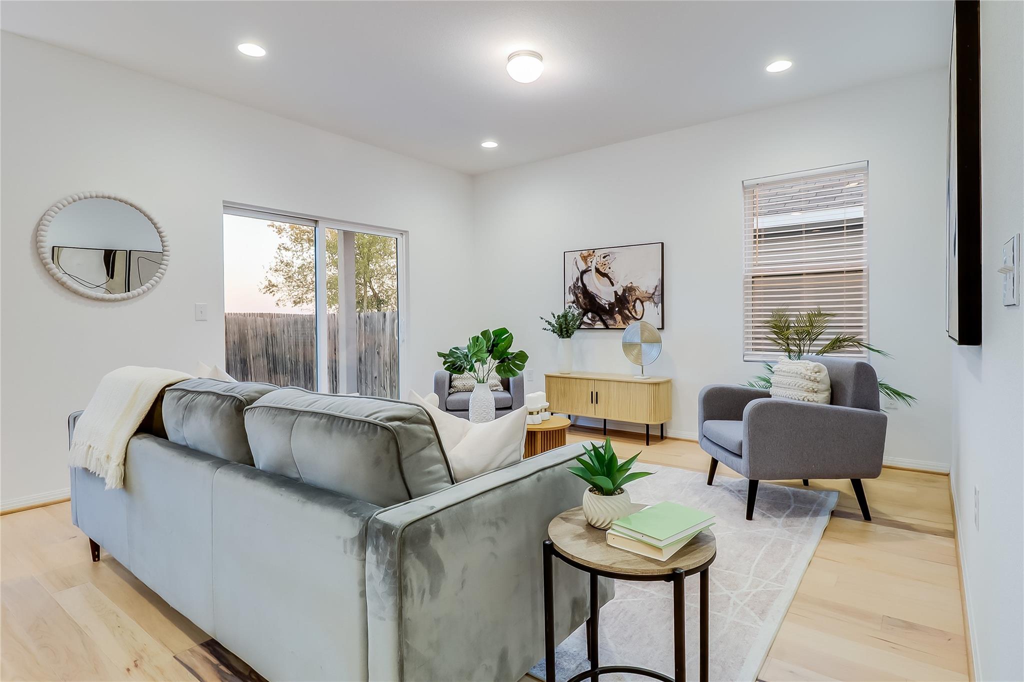 6408 Routenburn St, Austin, TX 78754