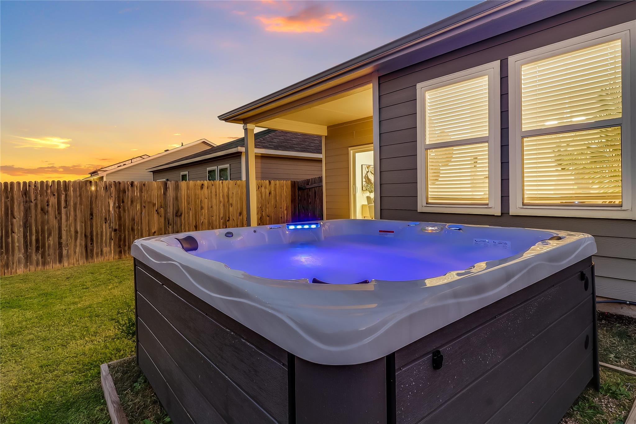 6408 Routenburn St, Austin, TX 78754