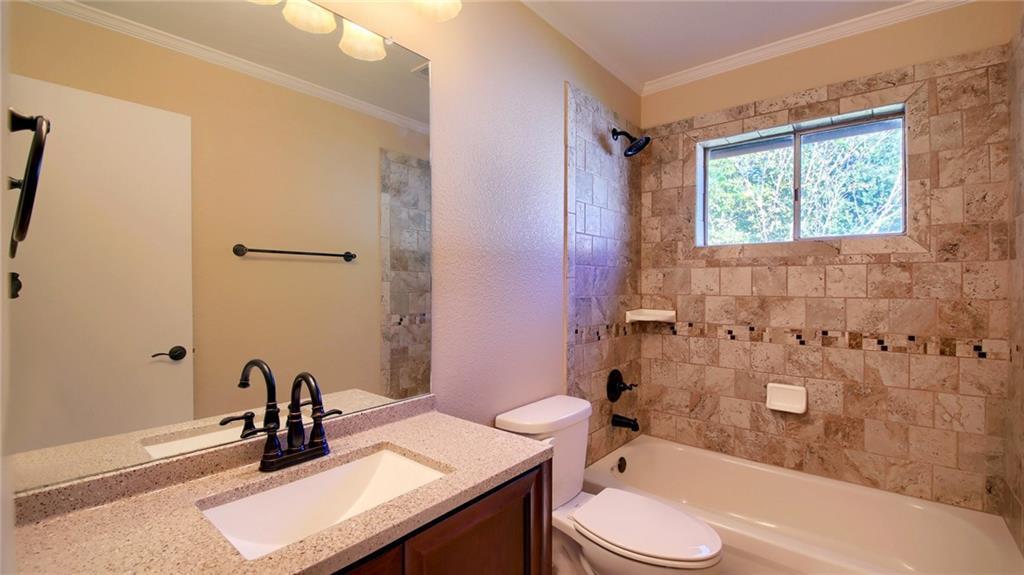 1609 Castlewood Ct, Taylor, TX 76574