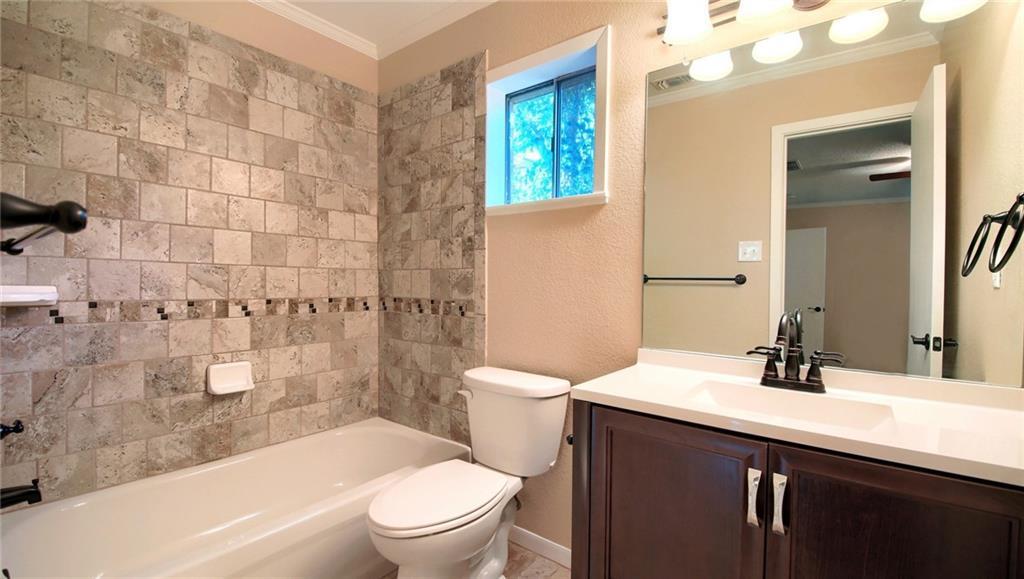 1609 Castlewood Ct, Taylor, TX 76574