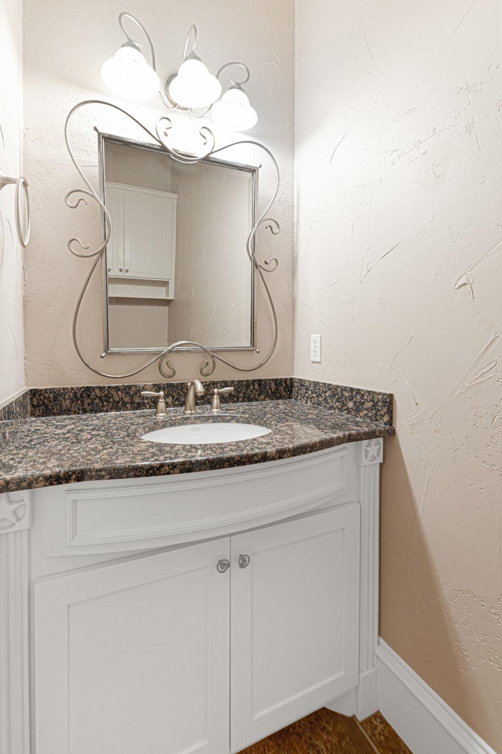 101 Up There, Horseshoe Bay, TX 78657