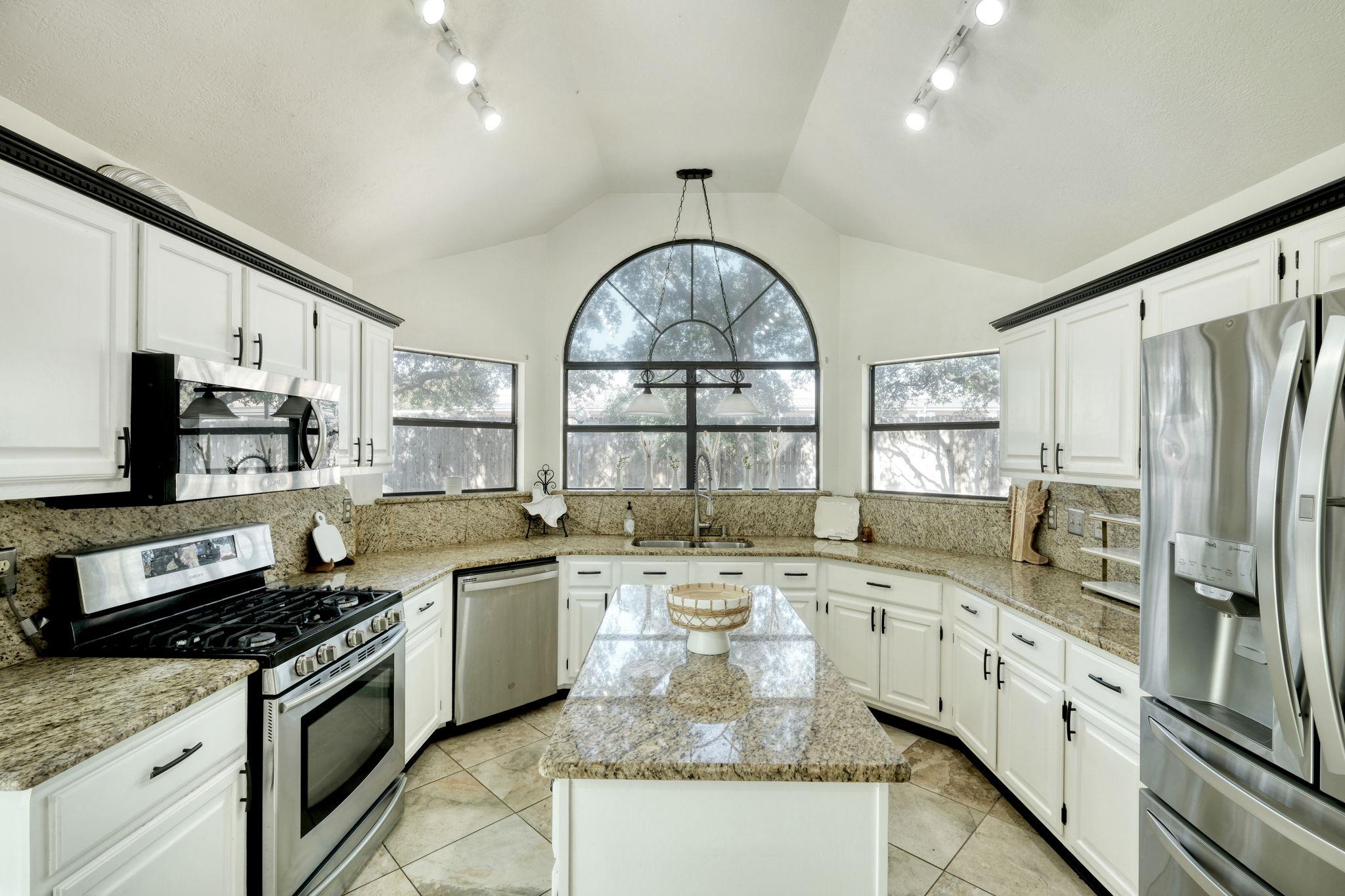 3403 NW Northwest Blvd, Georgetown, TX 78628