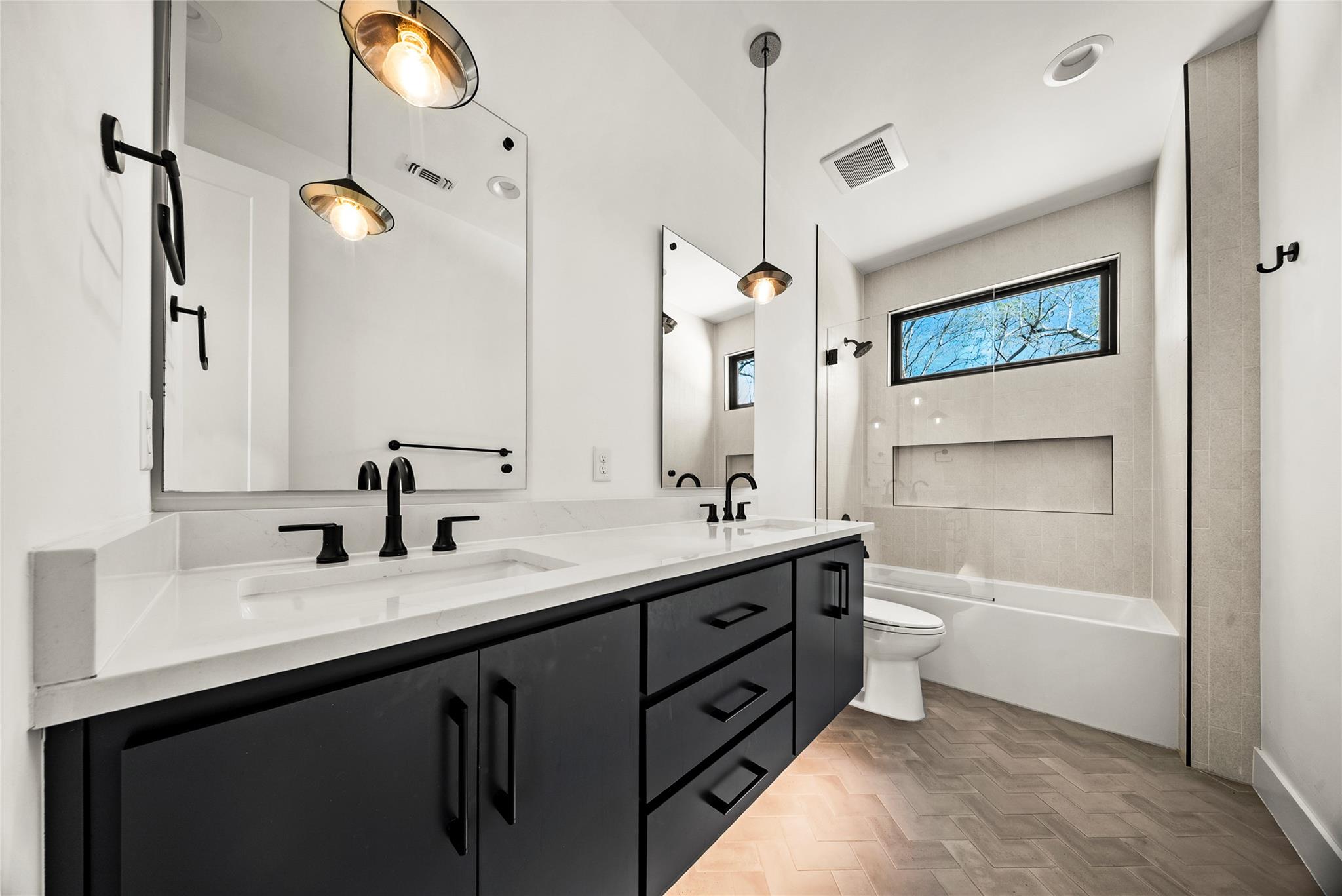 1706 Romeria Dr, Austin, TX 78757