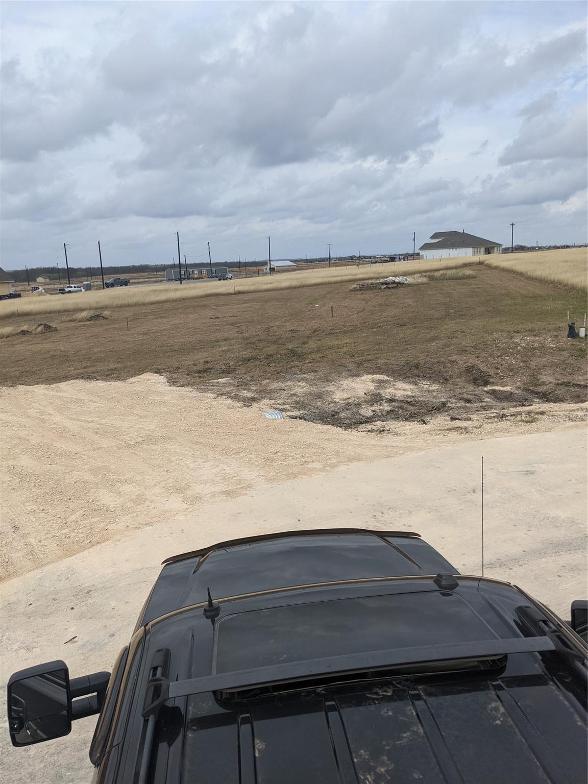 122 Juanita Ct, Del Valle, TX 78617