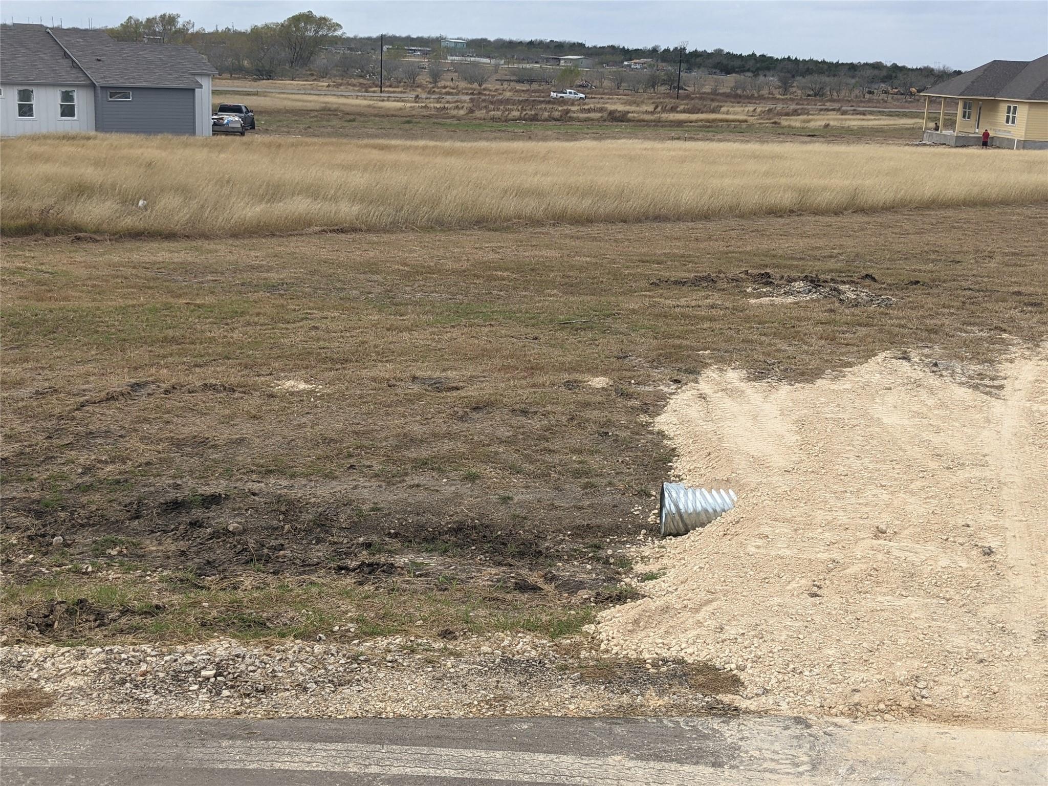 122 Juanita Ct, Del Valle, TX 78617