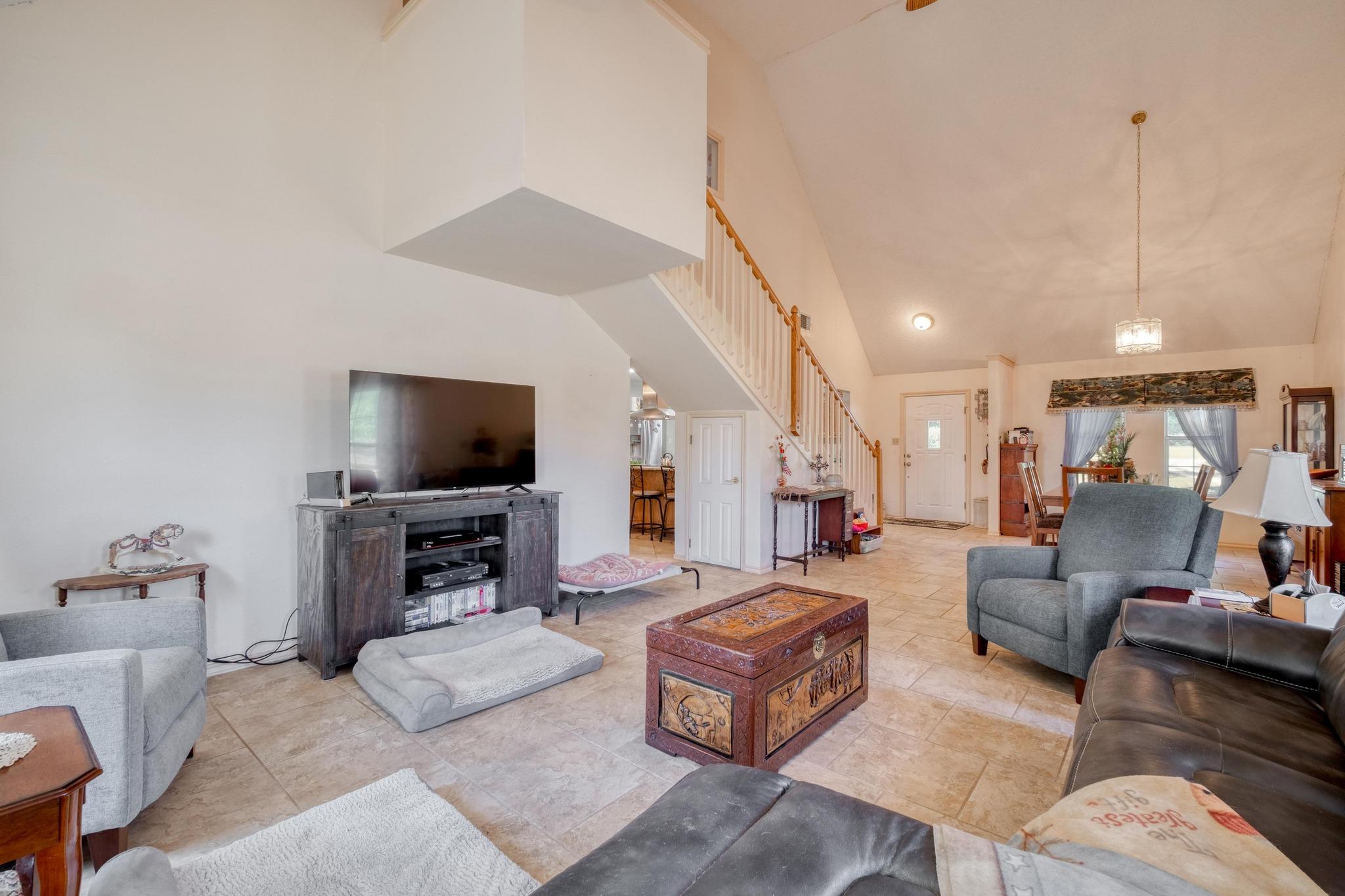 153 Pleasant Grove Rd, Elgin, TX 78621