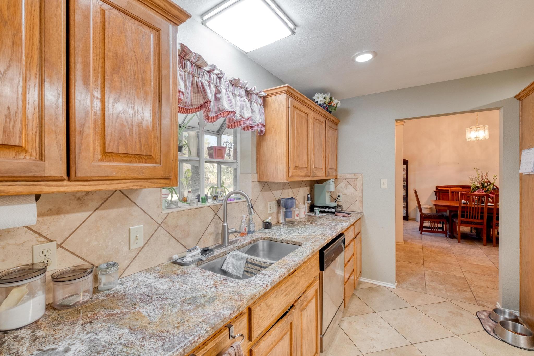 153 Pleasant Grove Rd, Elgin, TX 78621