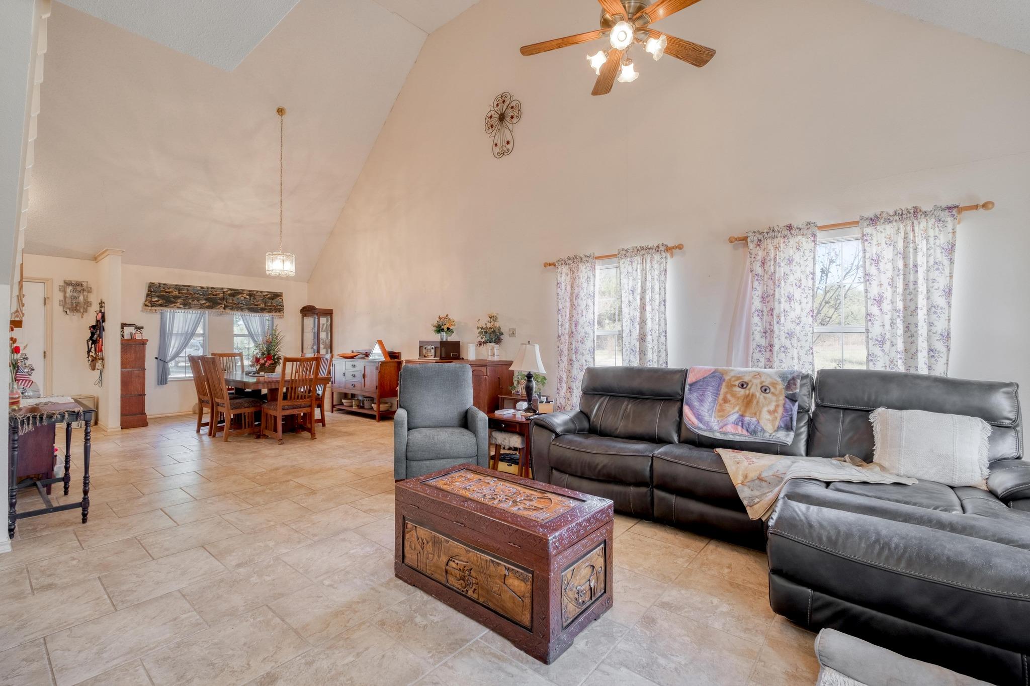 153 Pleasant Grove Rd, Elgin, TX 78621