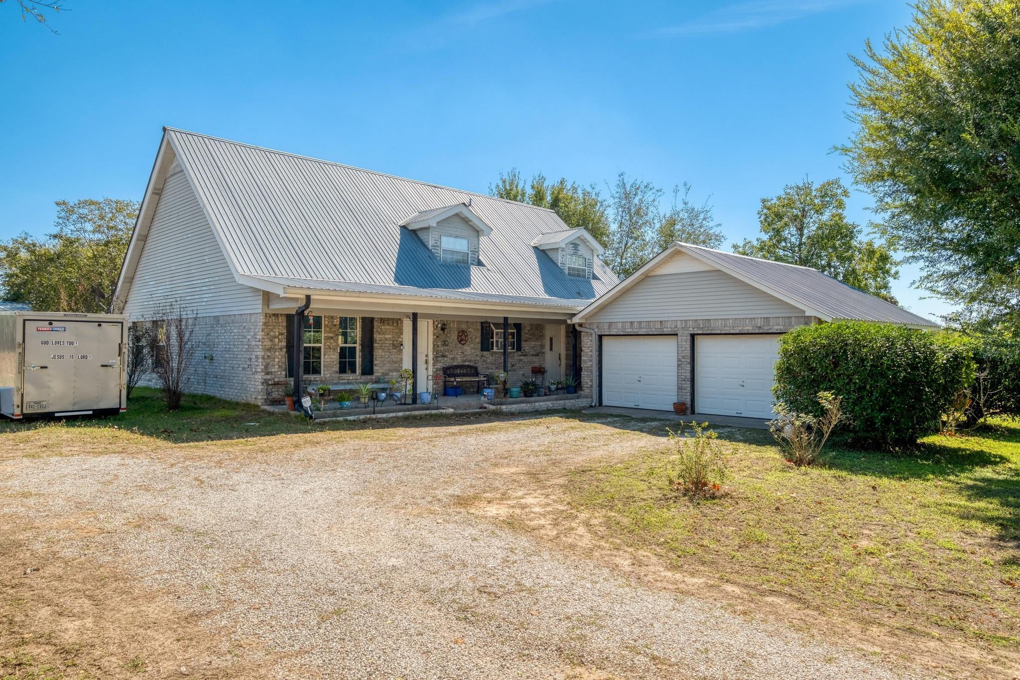 153 Pleasant Grove Rd, Elgin, TX 78621