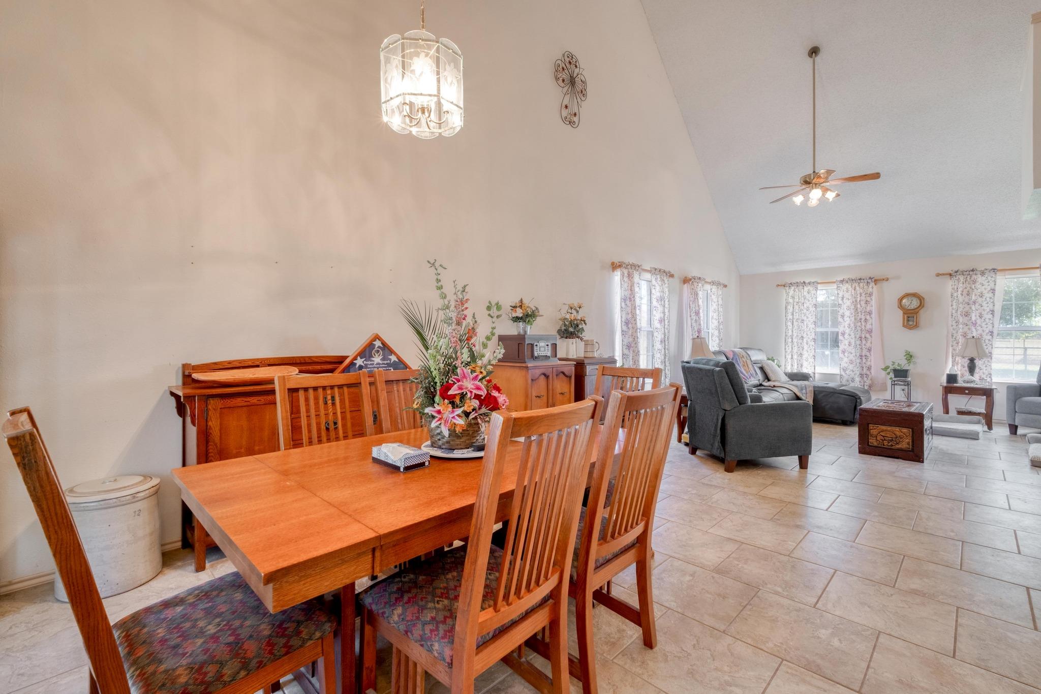 153 Pleasant Grove Rd, Elgin, TX 78621