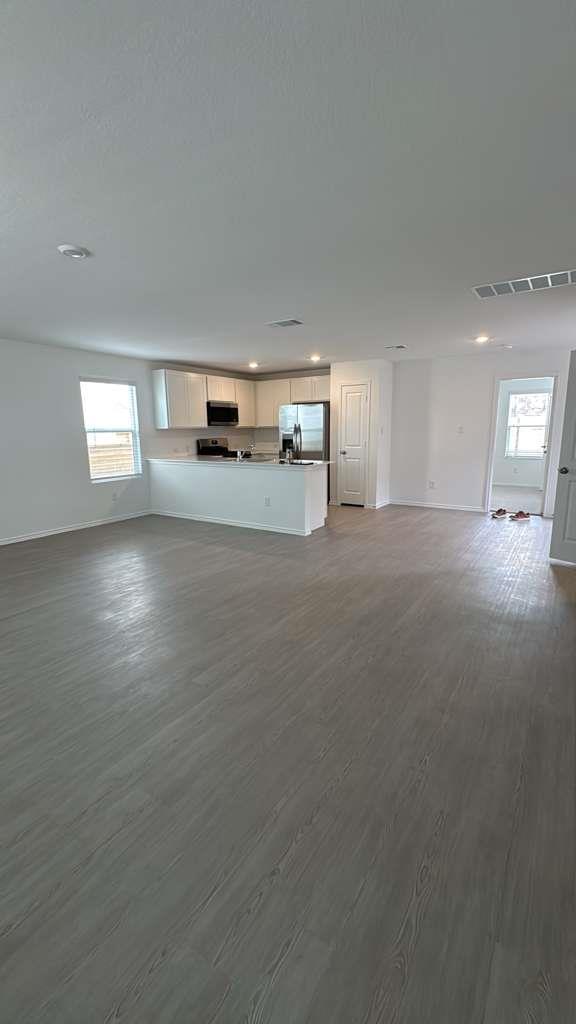 355 Keefer, Kyle, TX 78640