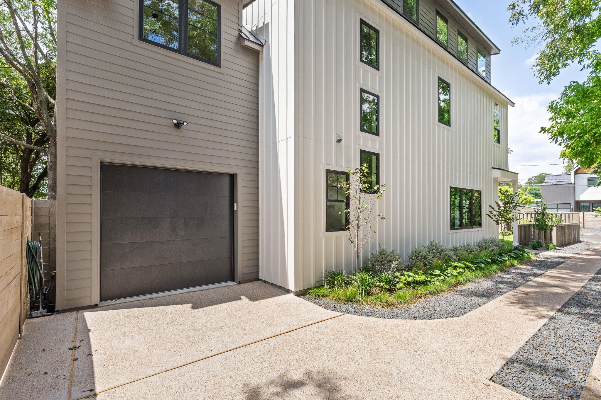 2707 Stacy Ln # 1, Austin, TX 78704