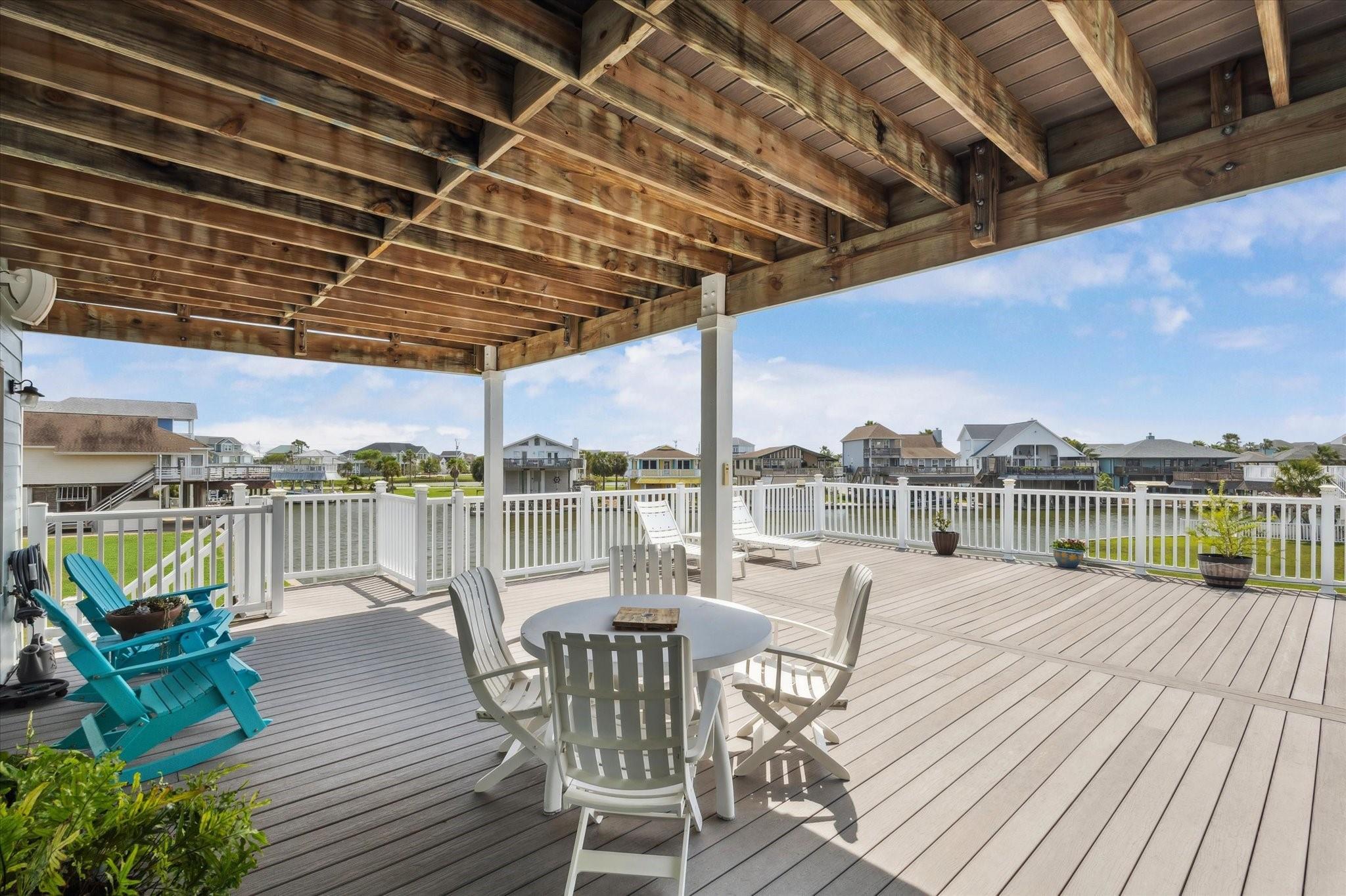 411 Sunset Cir, Galveston, TX 77554